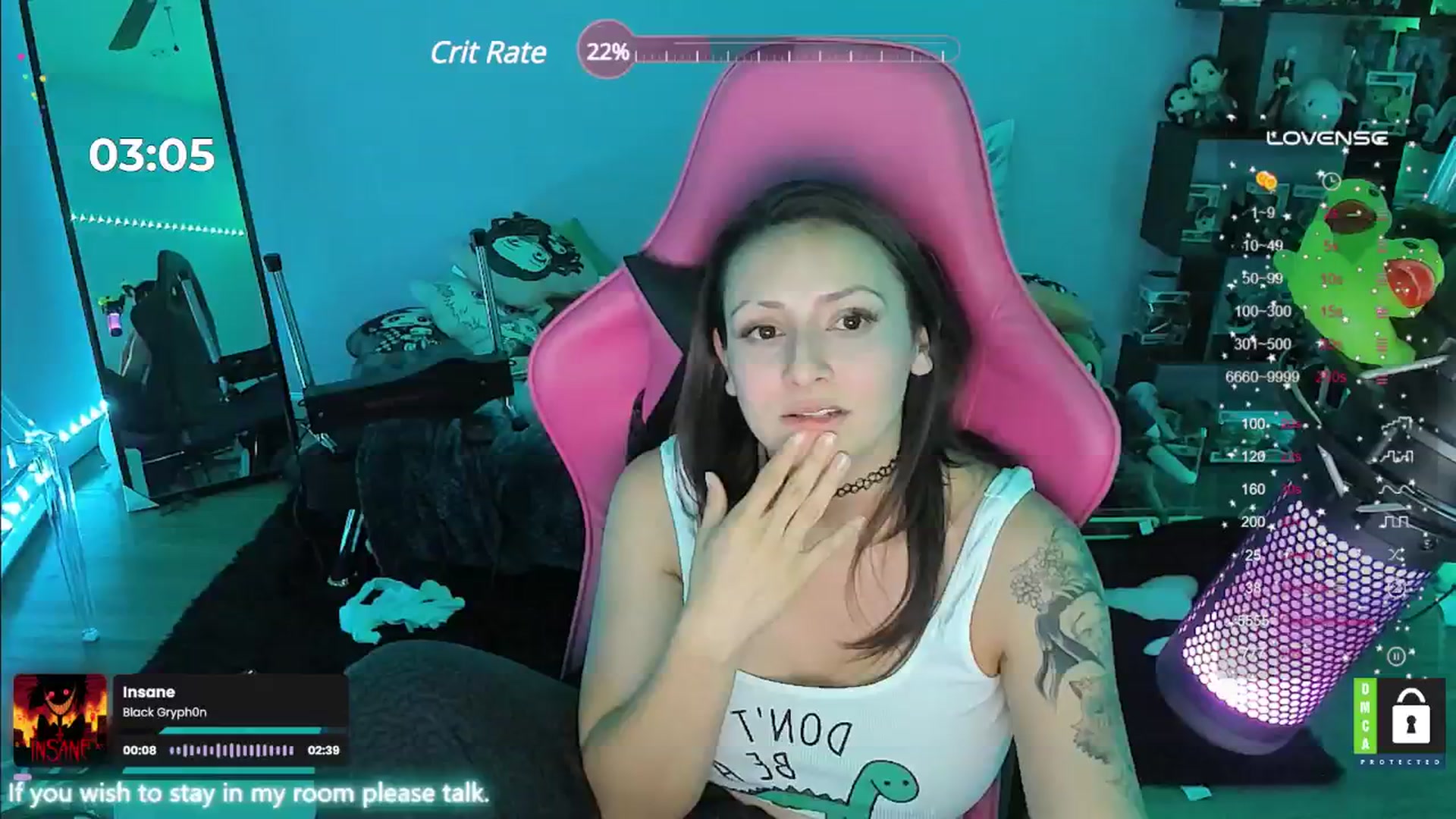 Gallery image thumbnail from Alyx_Singer's myfreecams stream on, 06/20/2024, 05:07 image 20 of 20