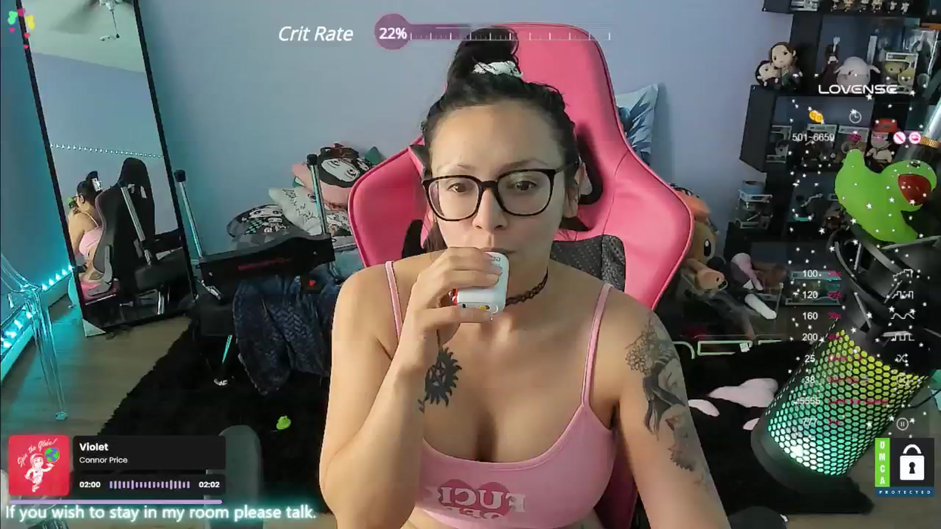 Gallery image thumbnail from Alyx_Singer's myfreecams stream on, 06/21/2024, 19:21 image 12 of 20