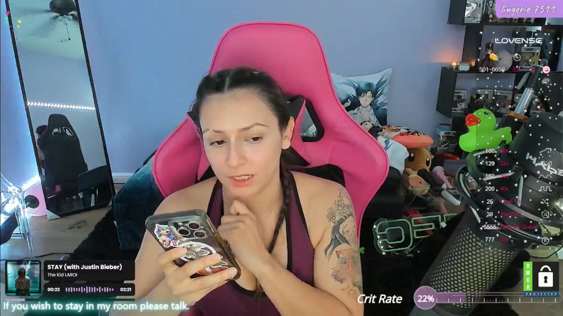 Gallery image thumbnail from Alyx_Singer's myfreecams stream on, 06/27/2024, 04:02 image 14 of 20
