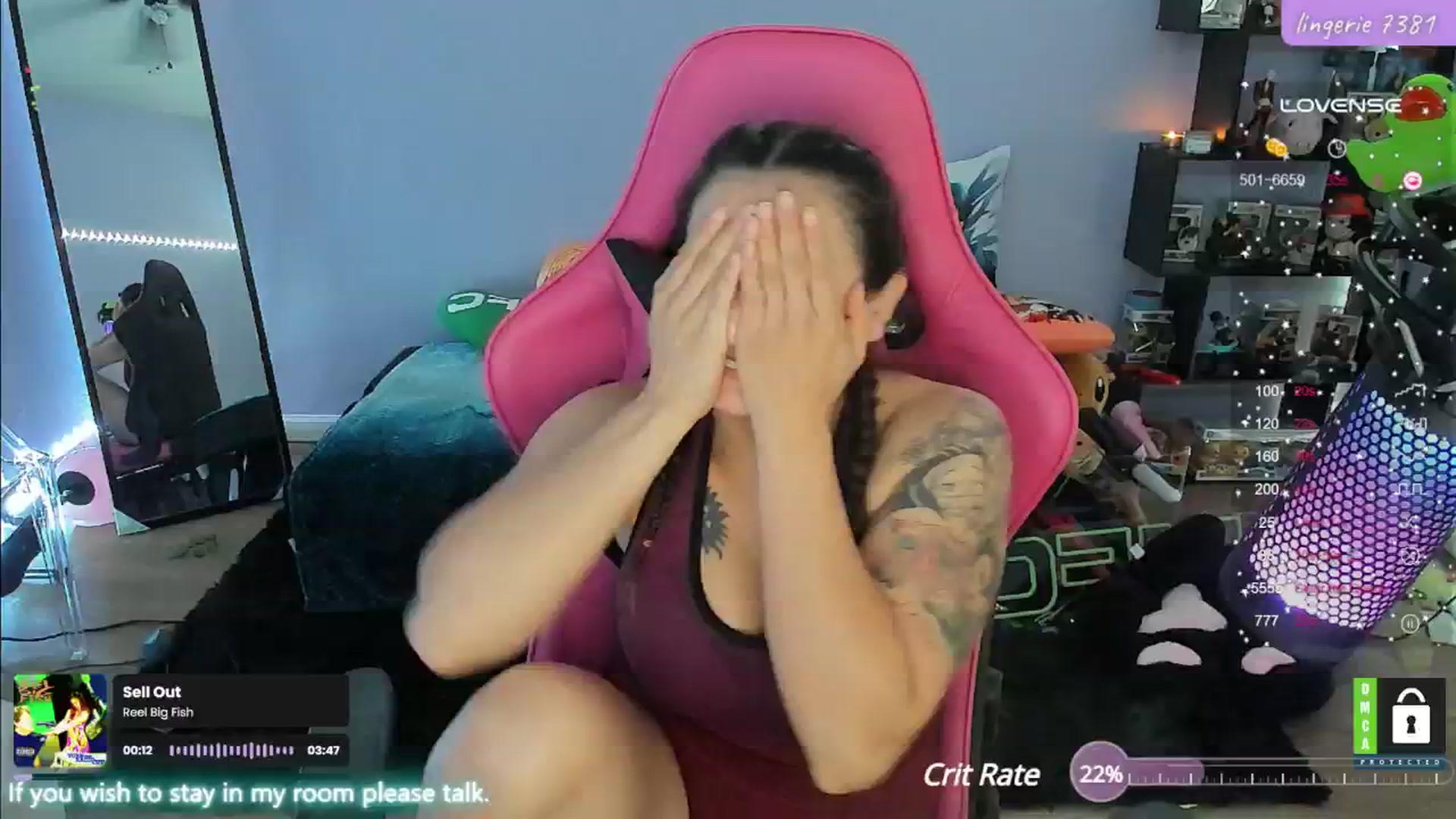 Gallery image thumbnail from Alyx_Singer's myfreecams stream on, 06/27/2024, 04:42 image 15 of 20