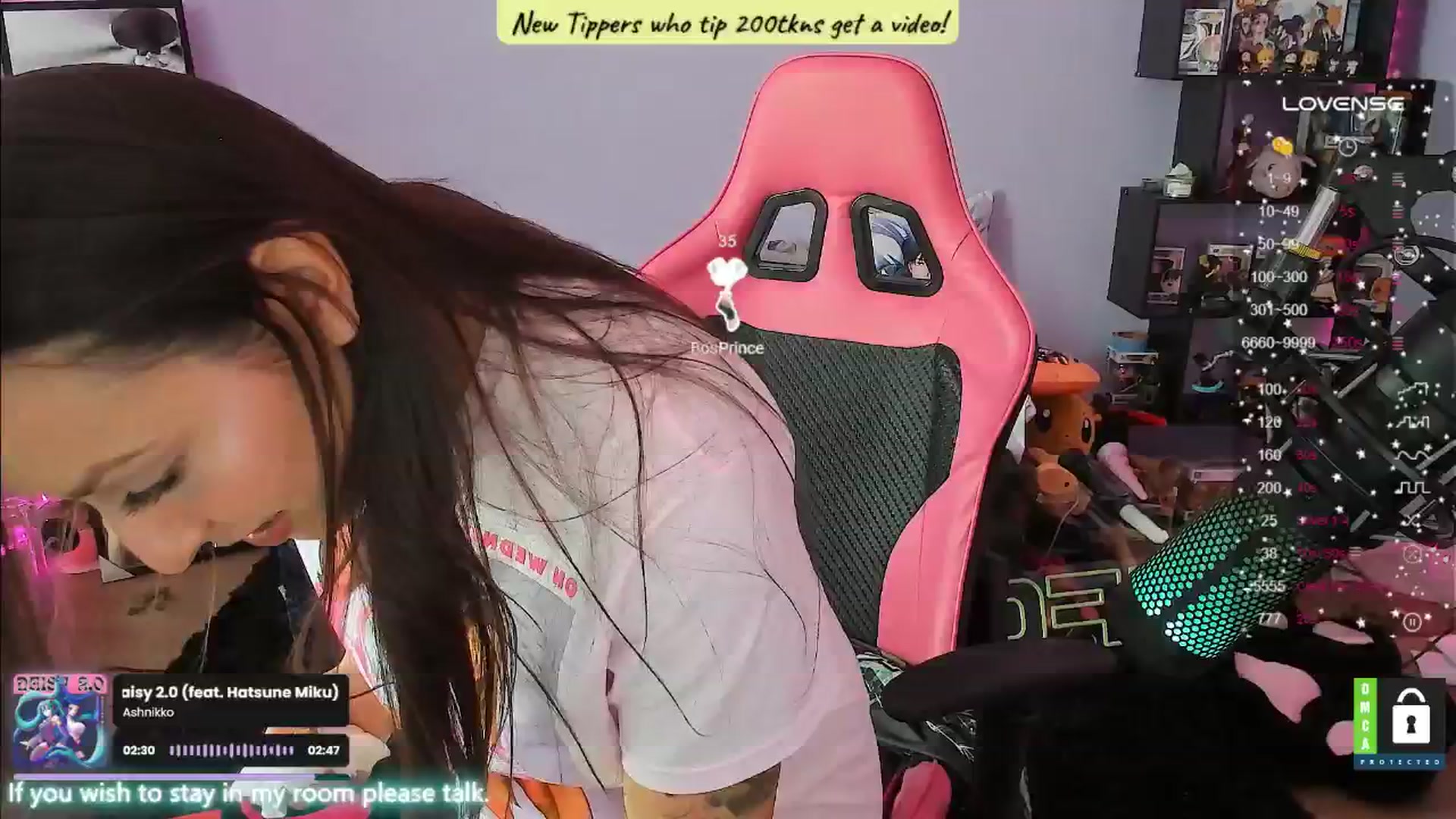 Gallery image thumbnail from Alyx_Singer's myfreecams stream on, 07/31/2024, 17:03 image 19 of 20