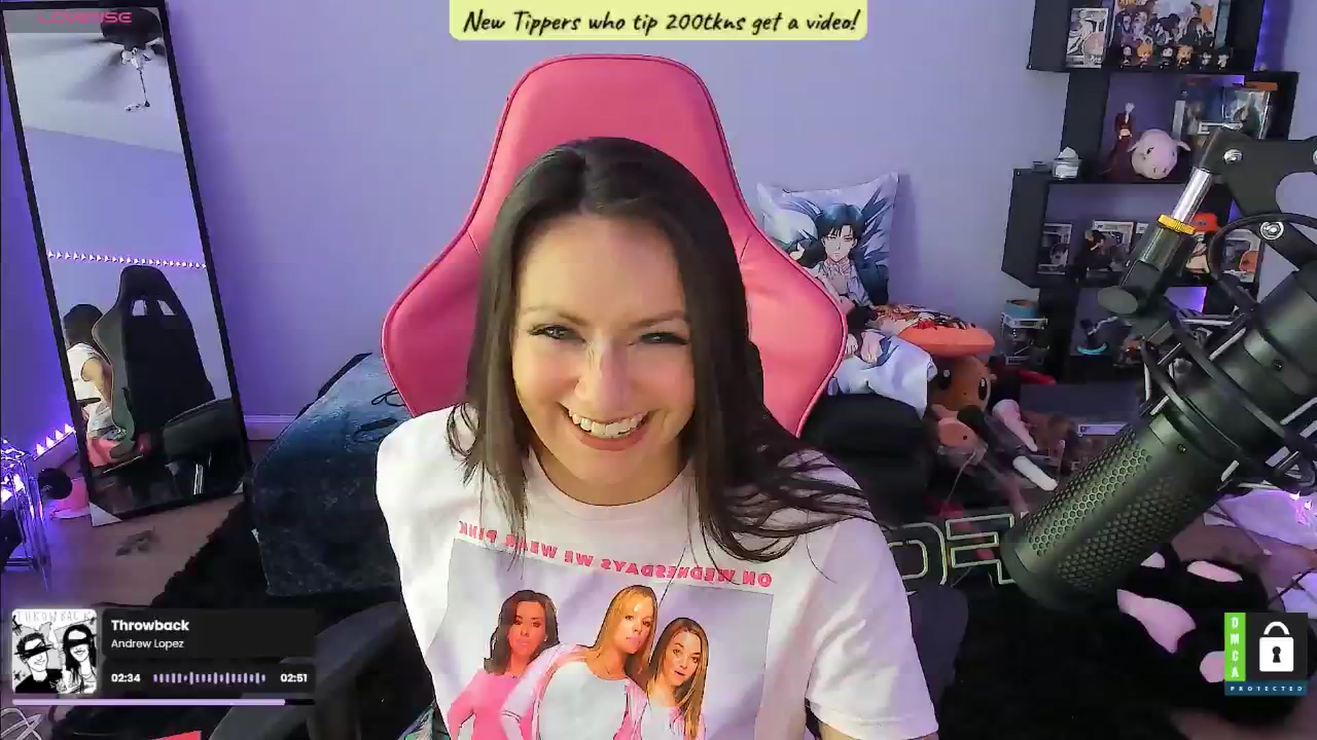 Gallery image thumbnail from Alyx_Singer's myfreecams stream on, 07/31/2024, 17:03 image 12 of 20