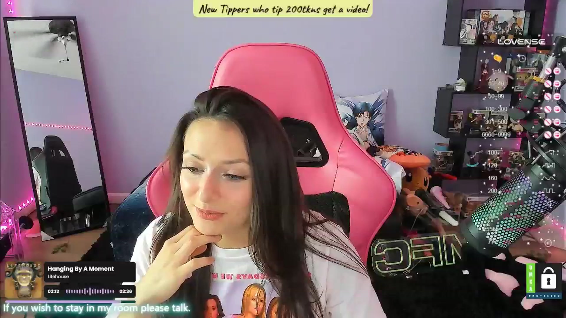 Gallery image thumbnail from Alyx_Singer's myfreecams stream on, 07/31/2024, 19:08 image 6 of 20