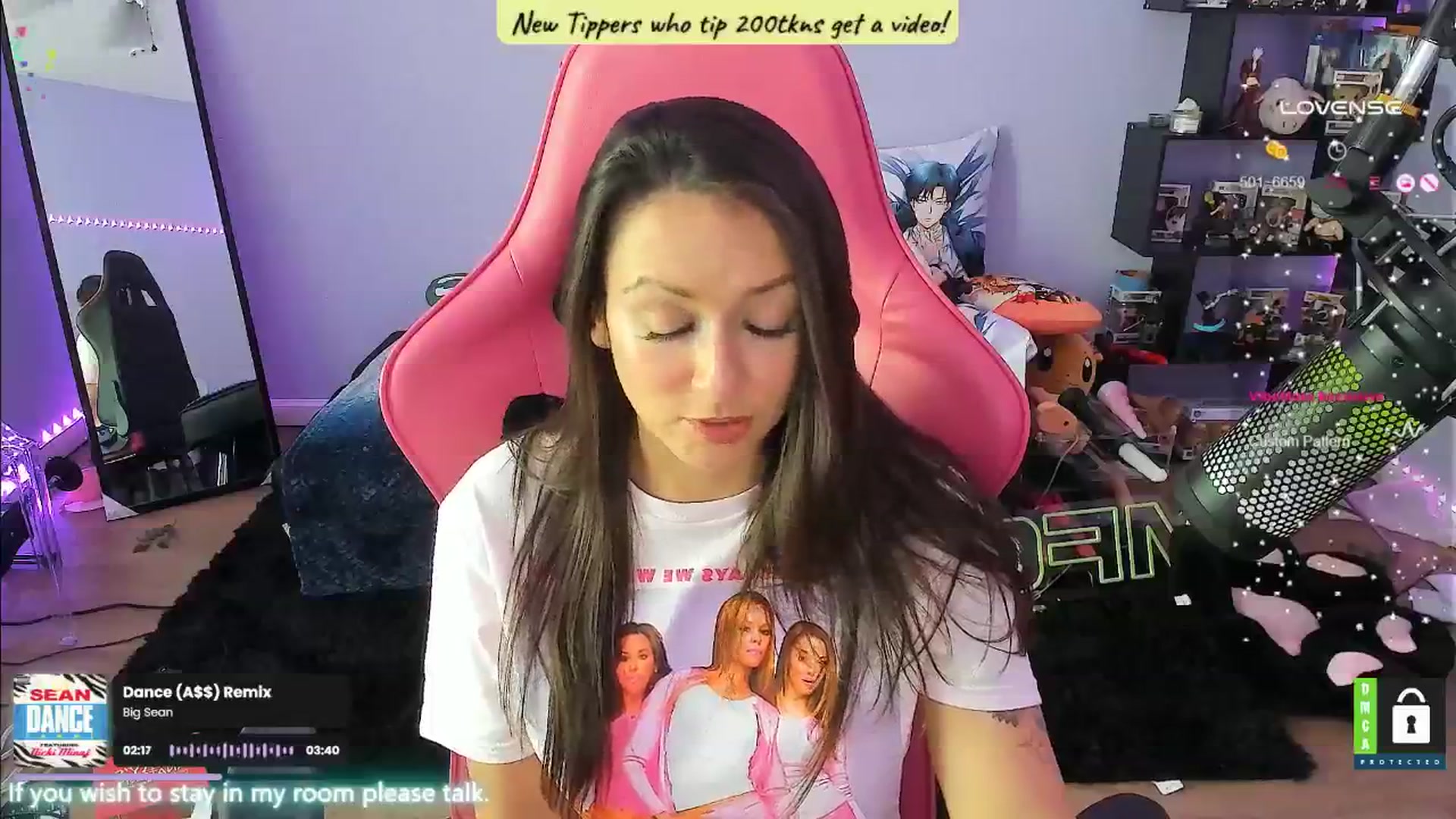 Gallery image thumbnail from Alyx_Singer's myfreecams stream on, 07/31/2024, 19:08 image 9 of 20