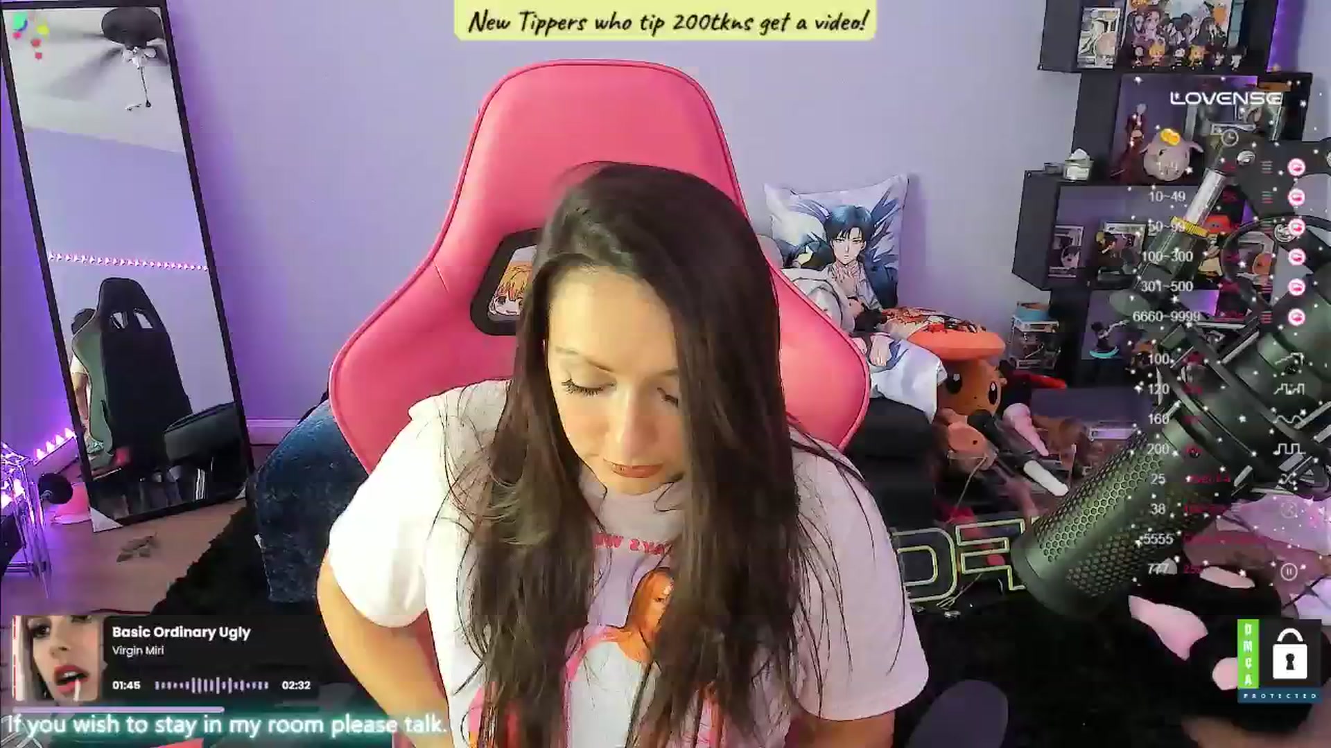 Gallery image thumbnail from Alyx_Singer's myfreecams stream on, 07/31/2024, 19:08 image 1 of 20