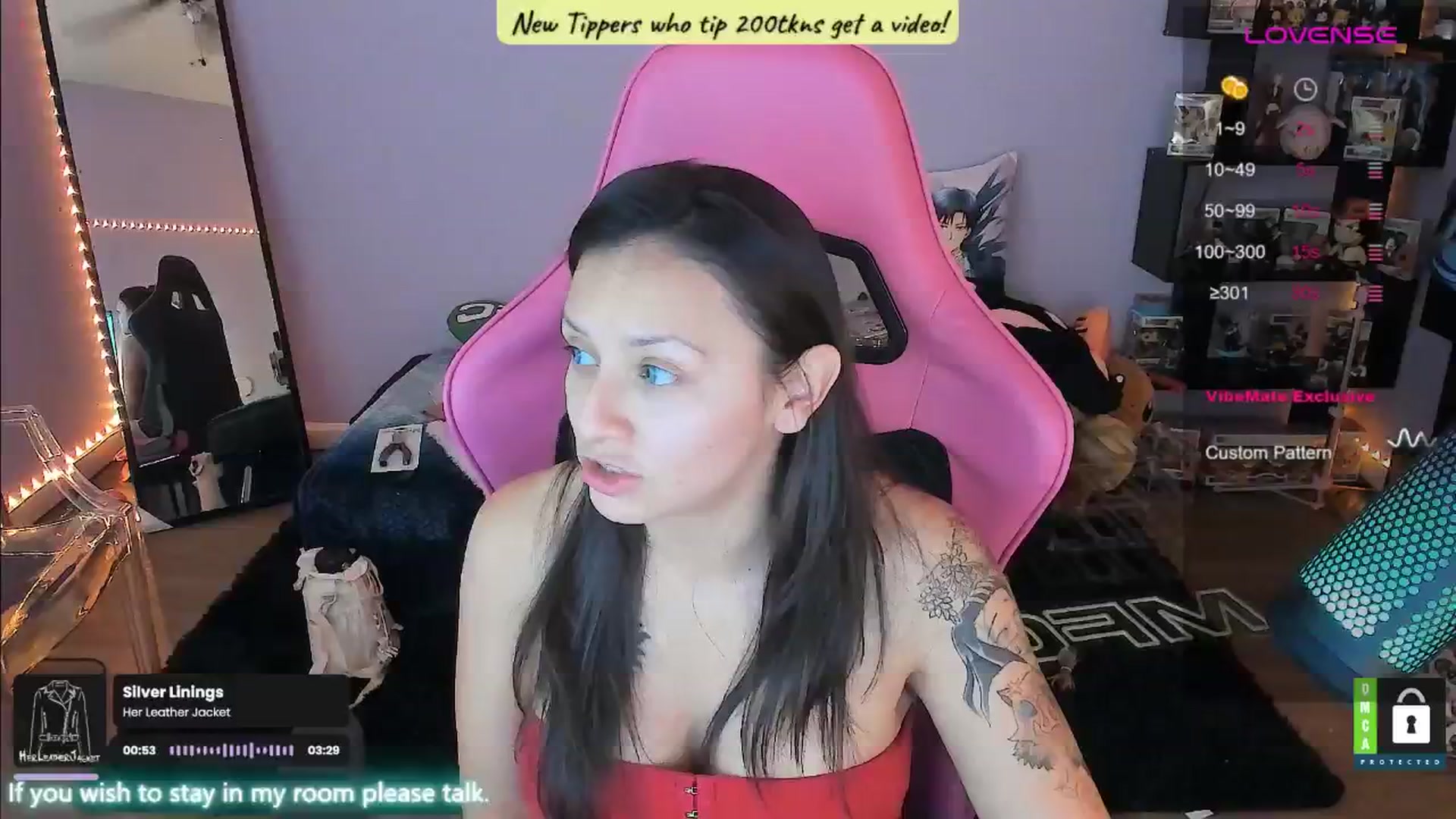 Gallery image thumbnail from Alyx_Singer's myfreecams stream on, 08/15/2024, 17:19 image 16 of 20