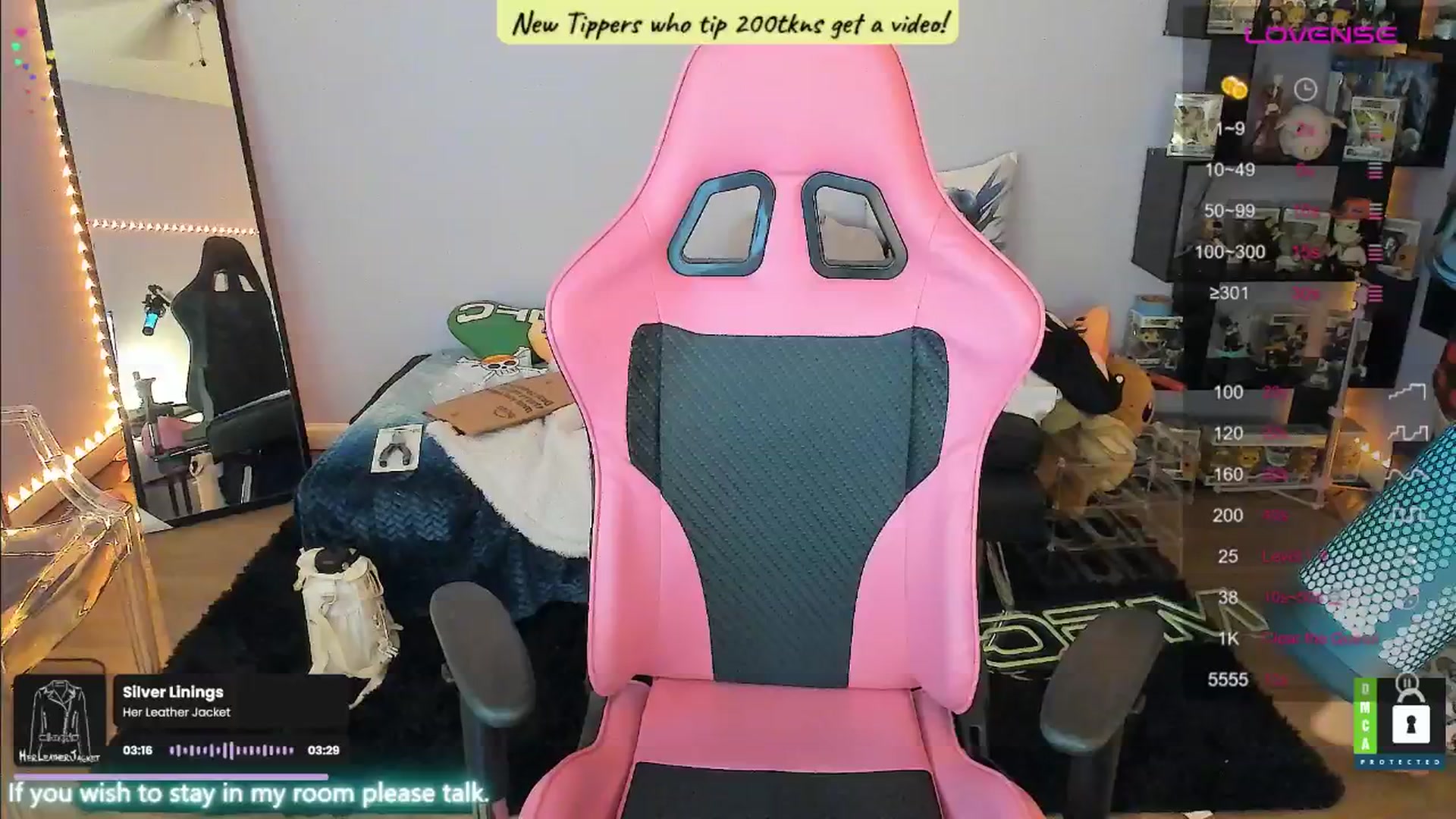 Gallery image thumbnail from Alyx_Singer's myfreecams stream on, 08/15/2024, 17:19 image 17 of 20
