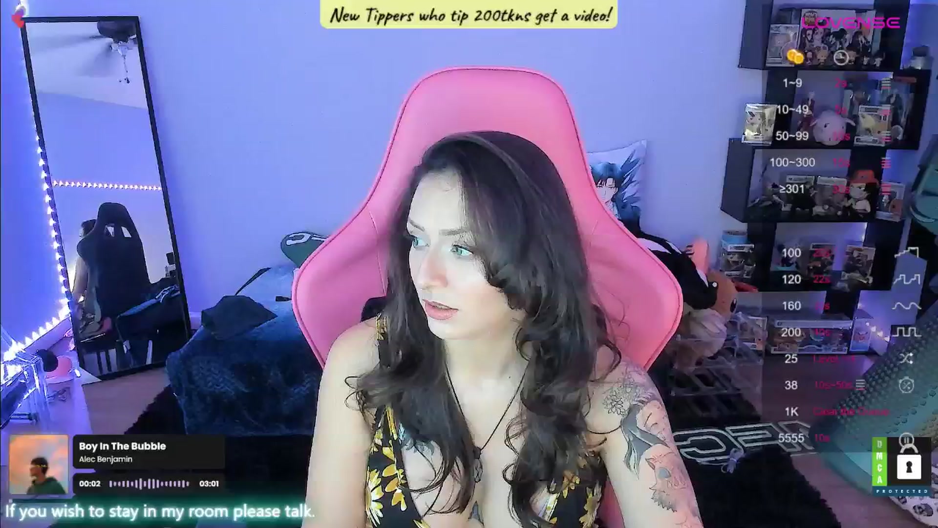 Gallery image thumbnail from Alyx_Singer's myfreecams stream on, 08/21/2024, 19:26 image 2 of 20