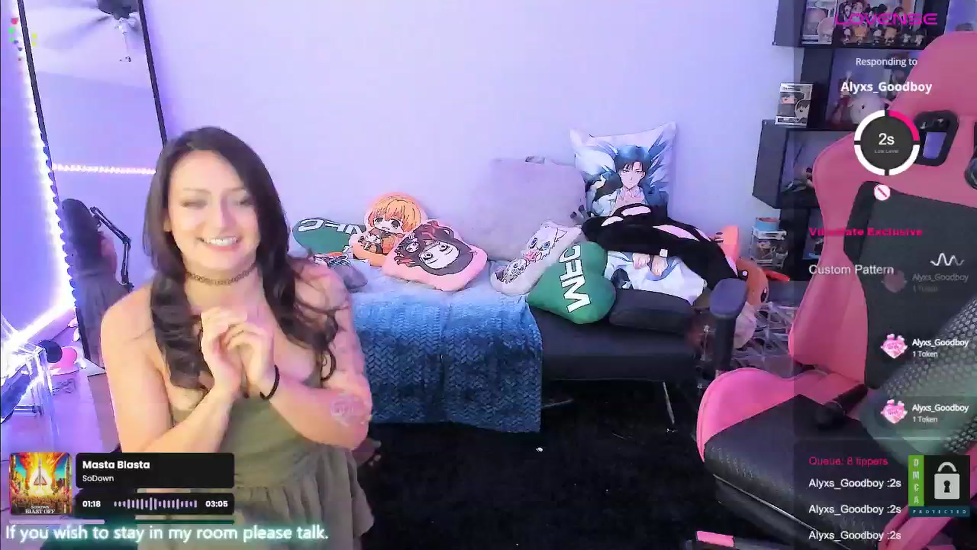 Gallery image thumbnail from Alyx_Singer's myfreecams stream on, 08/26/2024, 19:46 image 8 of 20