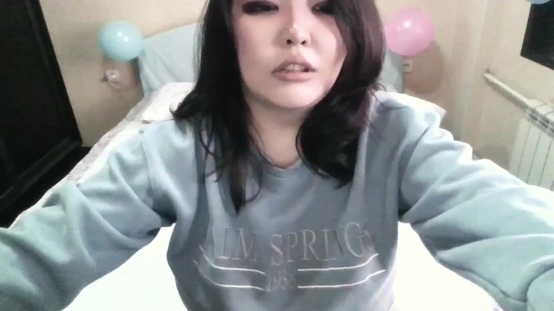 Gallery image thumbnail from AmaISan_BDay's myfreecams stream on, 10/04/2023, 05:22 image 18 of 20