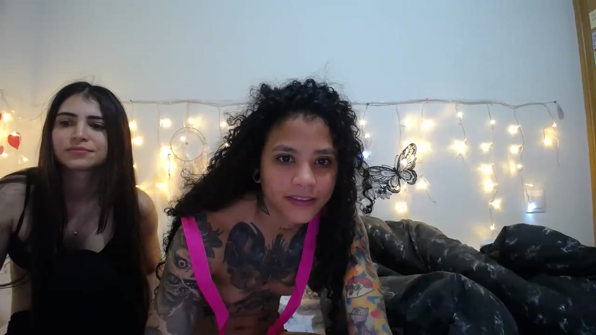 Gallery image thumbnail from Ama_music's myfreecams stream on, 01/07/2023, 09:49 image 12 of 20