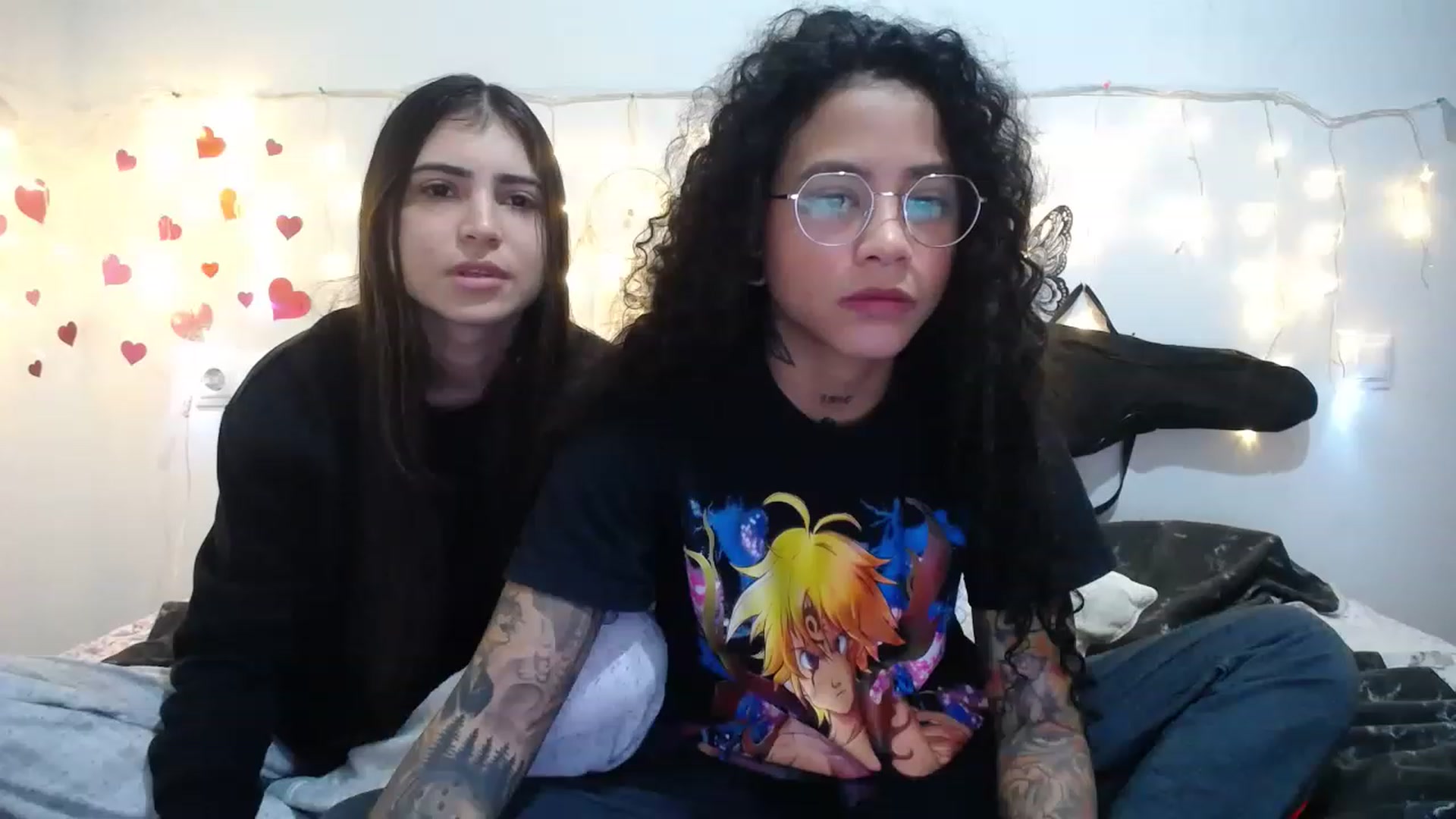 Gallery image thumbnail from Ama_music's myfreecams stream on, 01/09/2023, 09:19 image 9 of 20