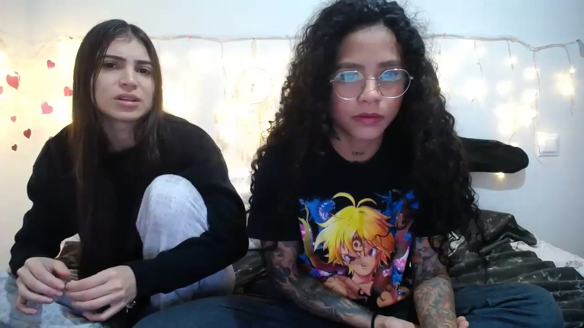 Gallery image thumbnail from Ama_music's myfreecams stream on, 01/09/2023, 09:19 image 2 of 20