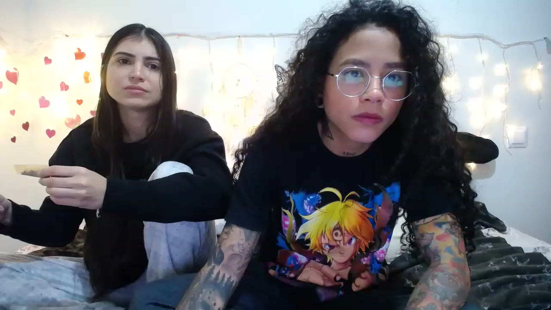 Gallery image thumbnail from Ama_music's myfreecams stream on, 01/09/2023, 09:19 image 5 of 20