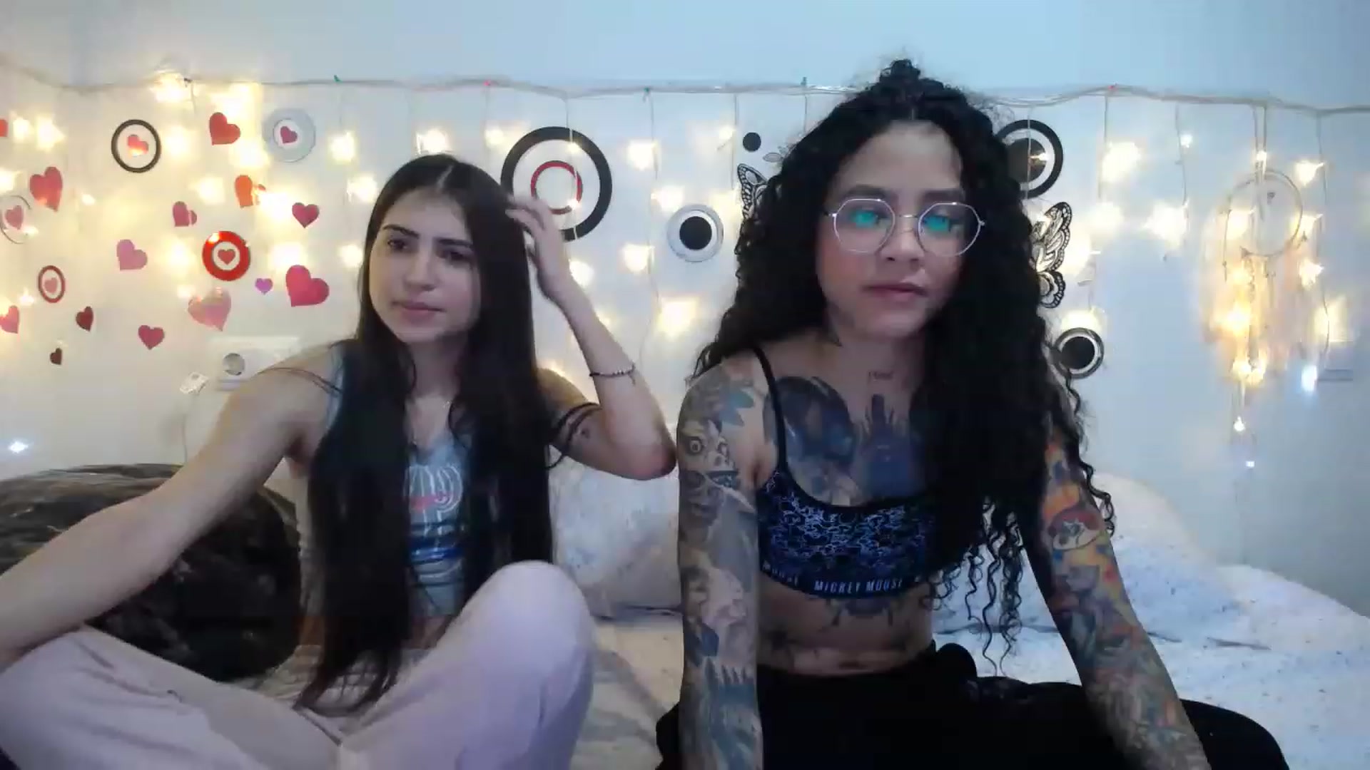 Gallery image thumbnail from Ama_music's myfreecams stream on, 01/23/2023, 11:22 image 4 of 20