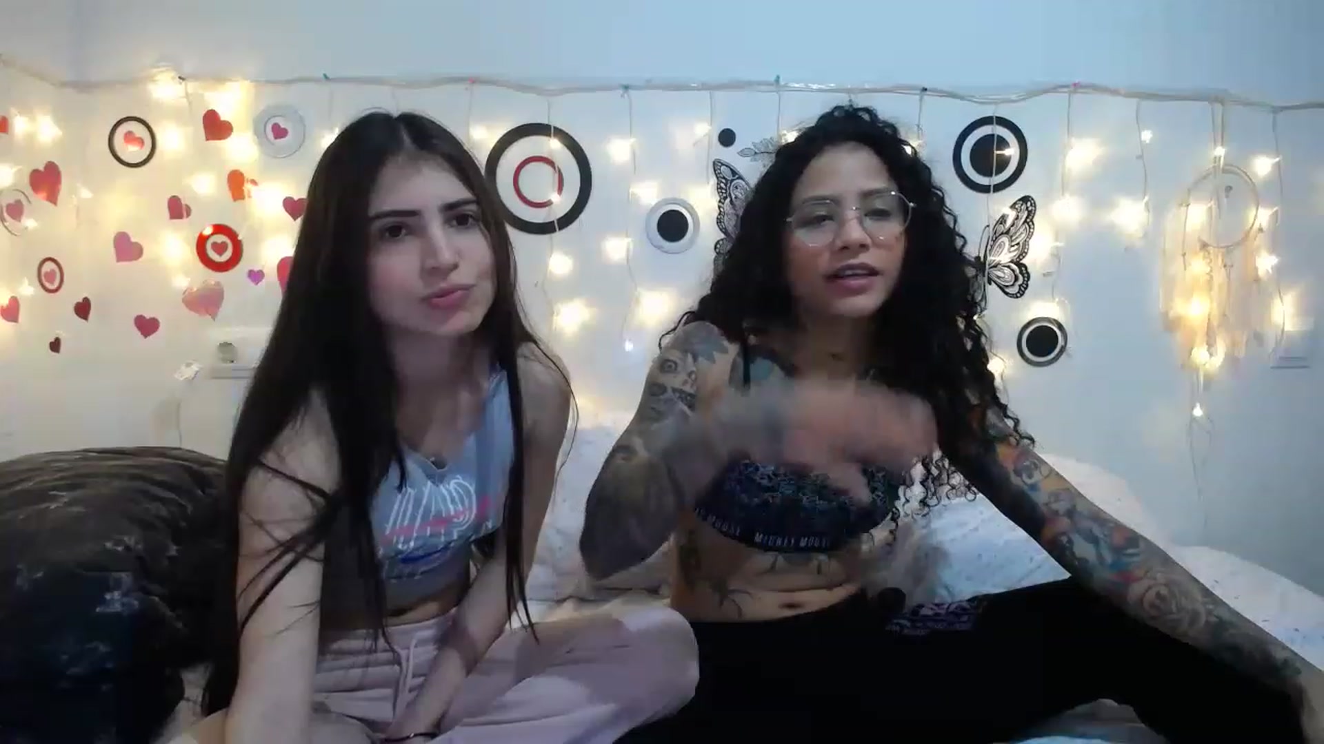 Gallery image thumbnail from Ama_music's myfreecams stream on, 01/23/2023, 11:22 image 2 of 20