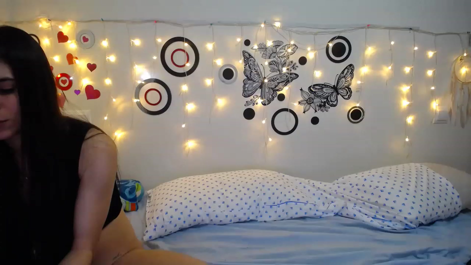 Gallery image thumbnail from Ama_music's myfreecams stream on, 01/28/2023, 20:48 image 15 of 20