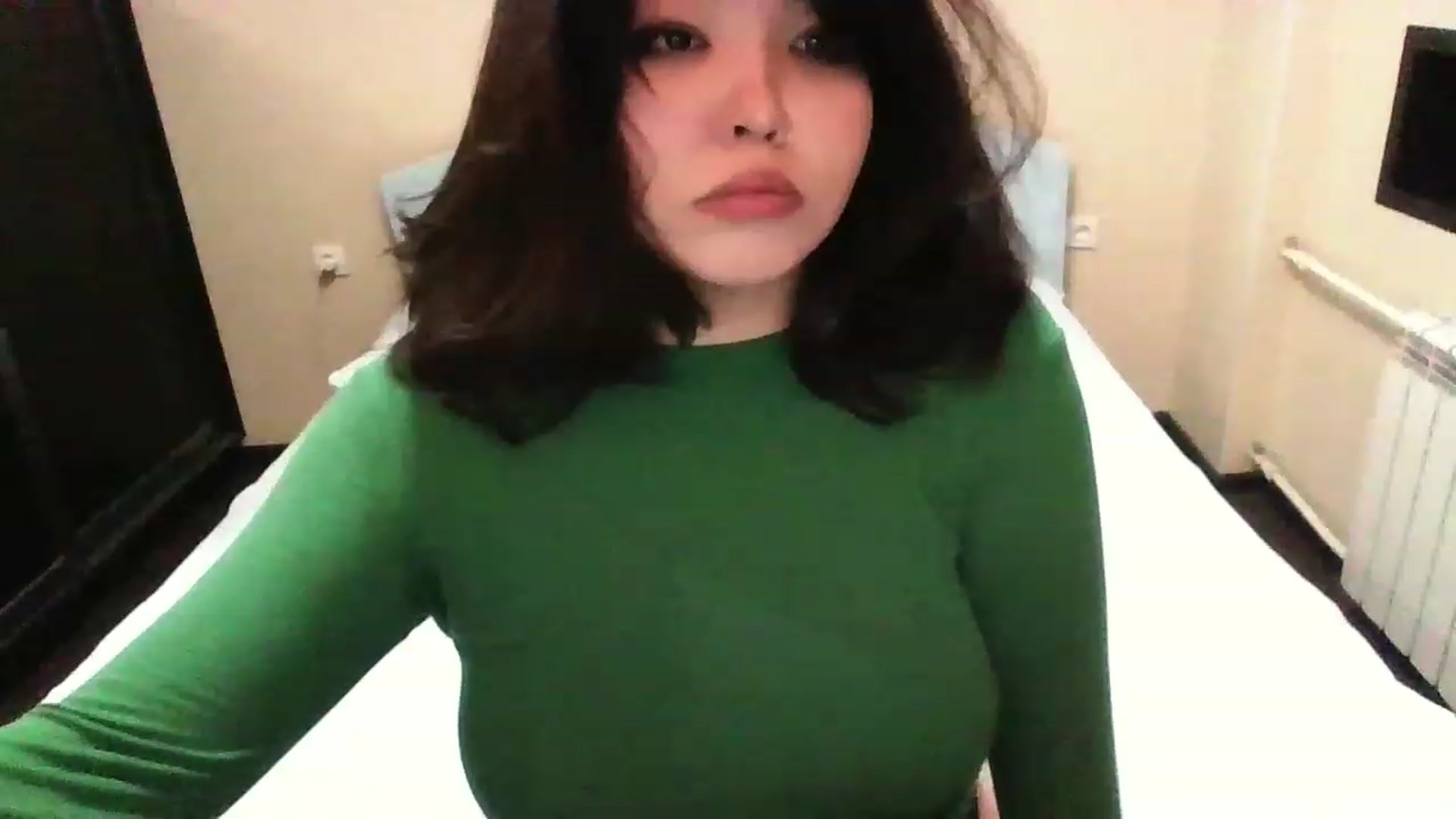 Gallery image thumbnail from AmaiChan's myfreecams stream on, 12/02/2022, 13:18 image 13 of 20