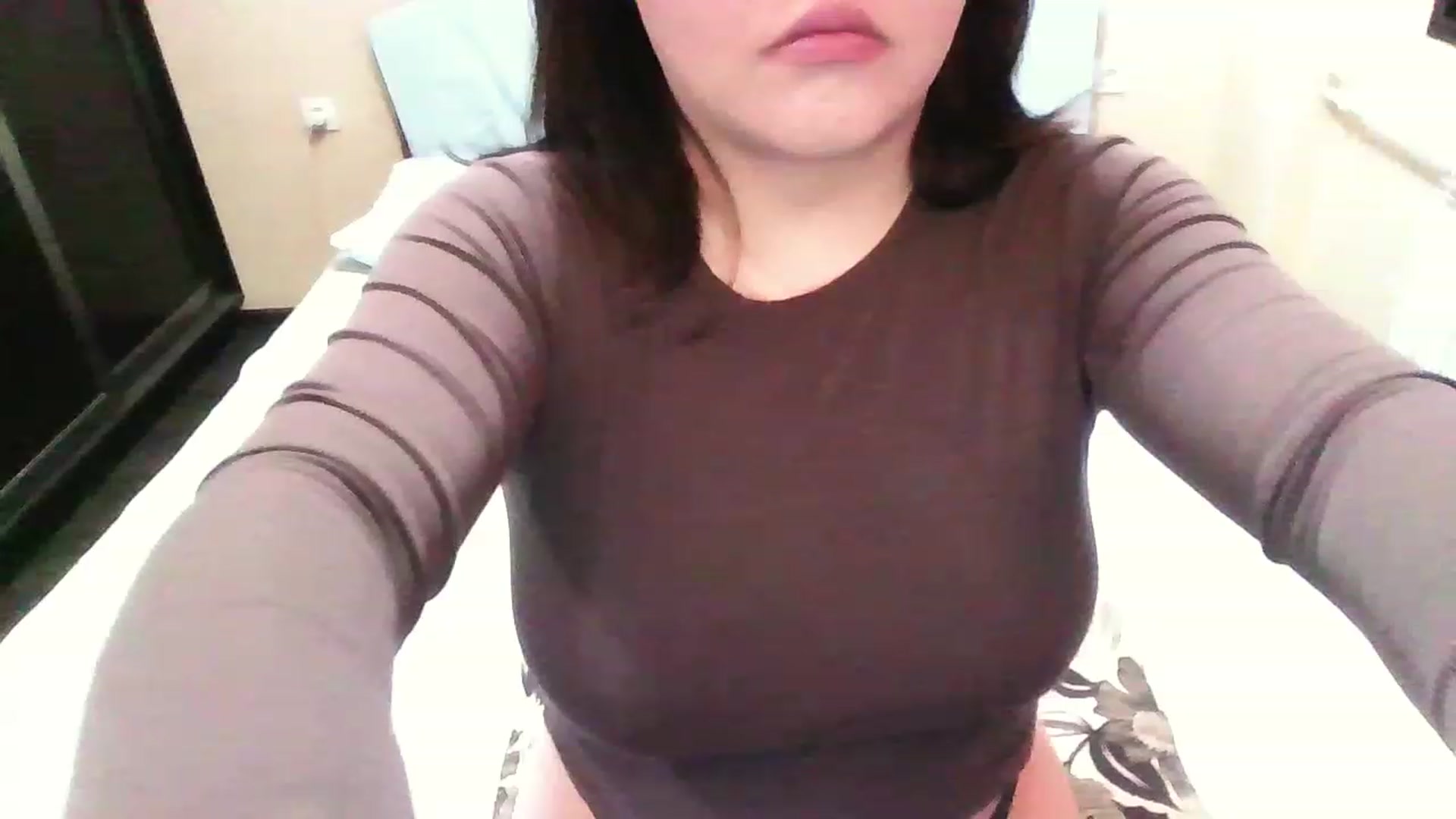 Gallery image thumbnail from AmaiChan's myfreecams stream on, 12/02/2022, 13:58 image 18 of 20
