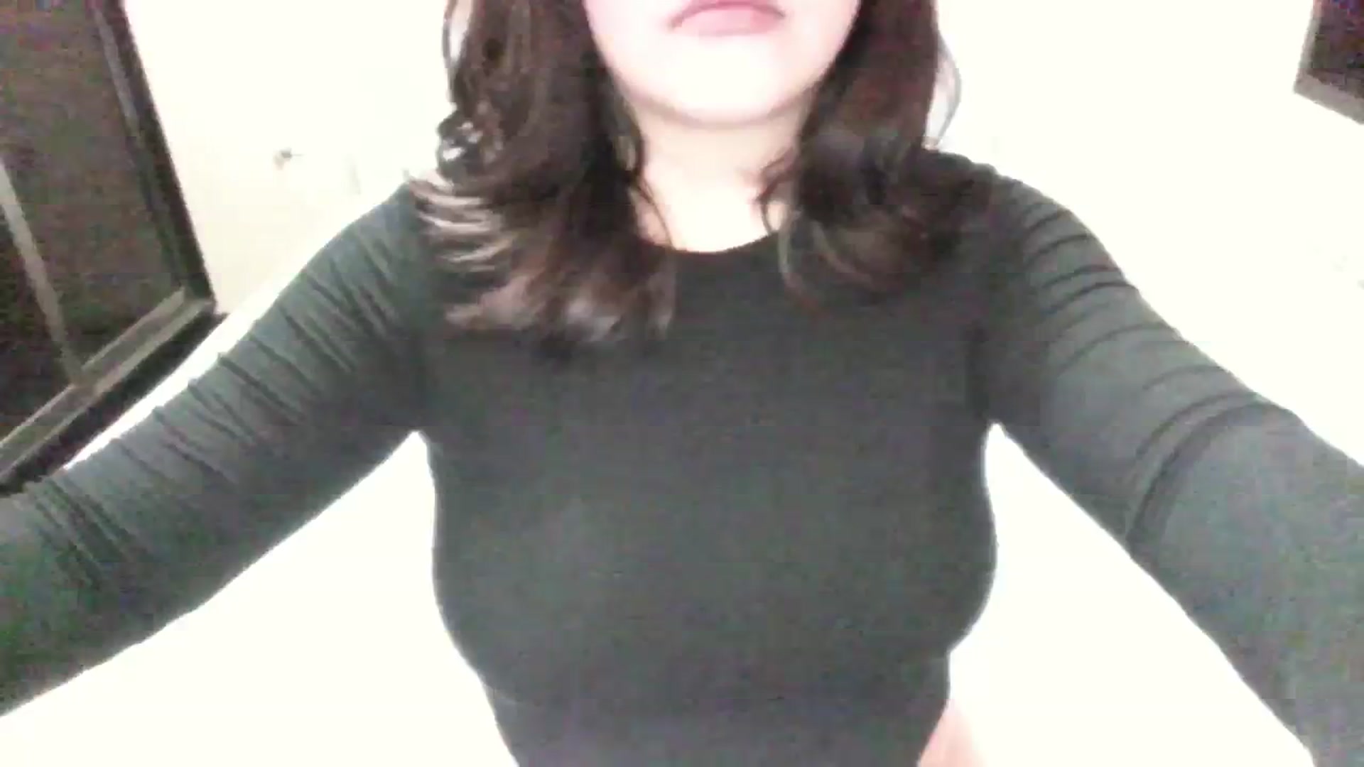 Gallery image thumbnail from AmaiChan's myfreecams stream on, 09/14/2023, 15:30 image 19 of 20