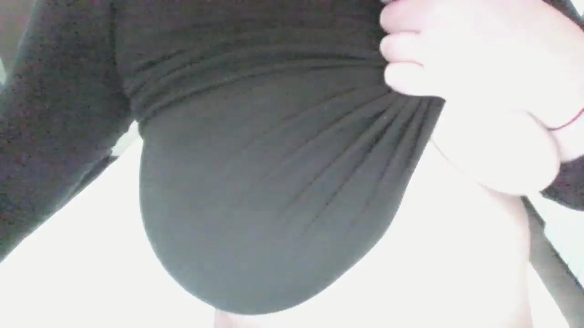 Gallery image thumbnail from AmaiChan's myfreecams stream on, 09/15/2023, 15:49 image 16 of 20