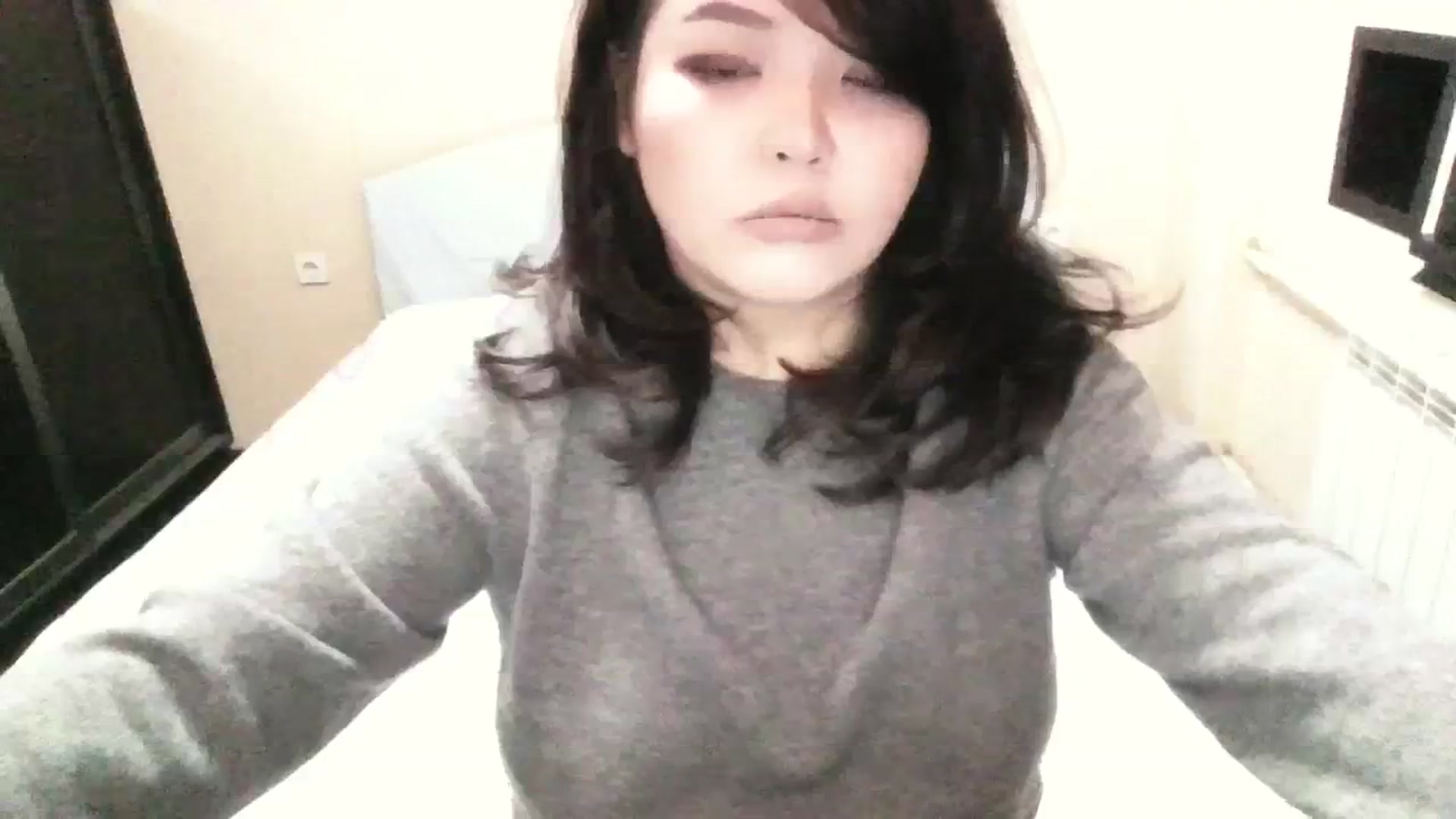 Gallery image thumbnail from AmaiChan's myfreecams stream on, 09/17/2023, 23:38 image 3 of 20