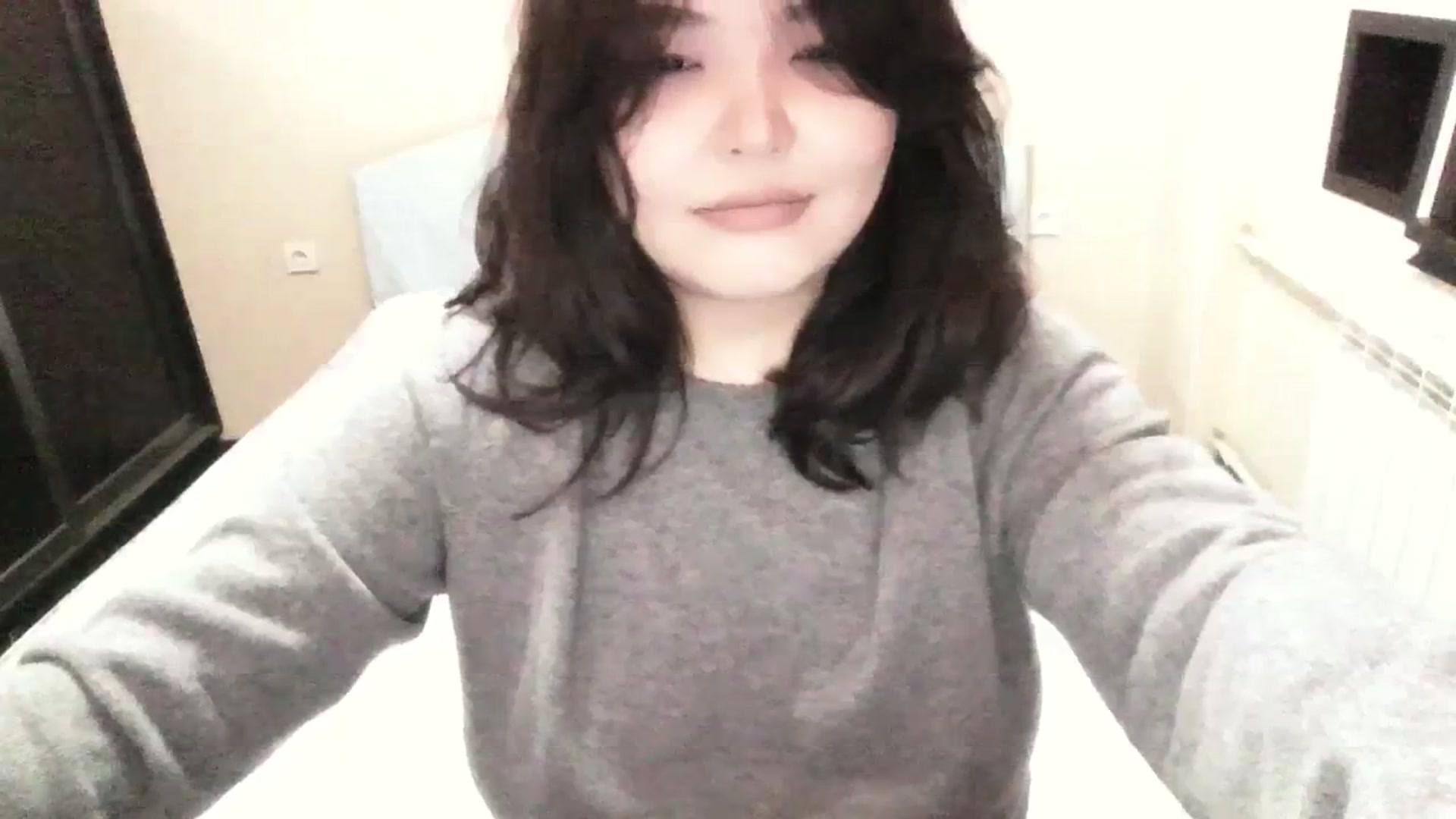 Gallery image thumbnail from AmaiChan's myfreecams stream on, 09/18/2023, 24:12 image 3 of 20