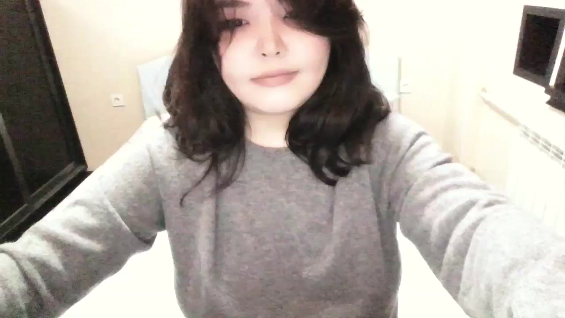 Gallery image thumbnail from AmaiChan's myfreecams stream on, 09/18/2023, 24:12 image 1 of 20
