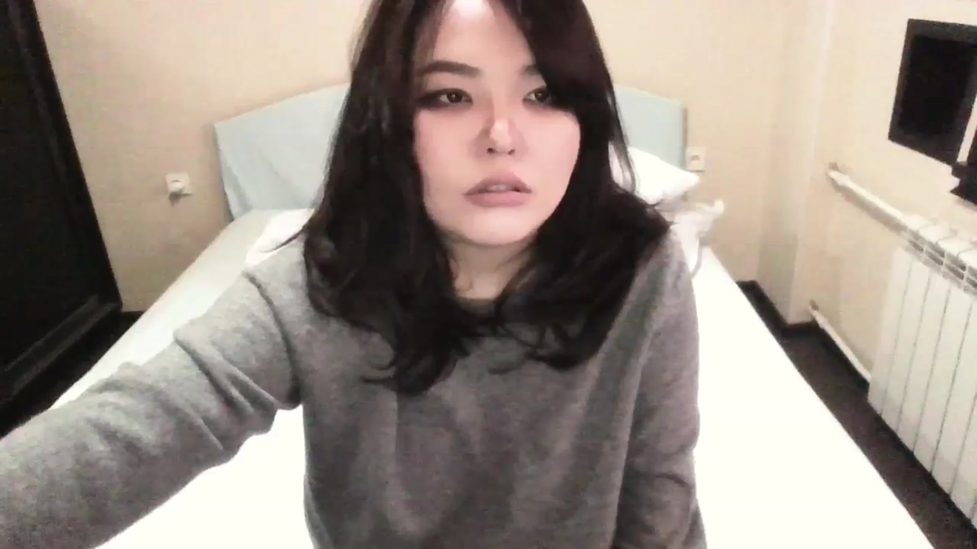 Gallery image thumbnail from AmaiChan's myfreecams stream on, 09/20/2023, 05:11 image 19 of 20