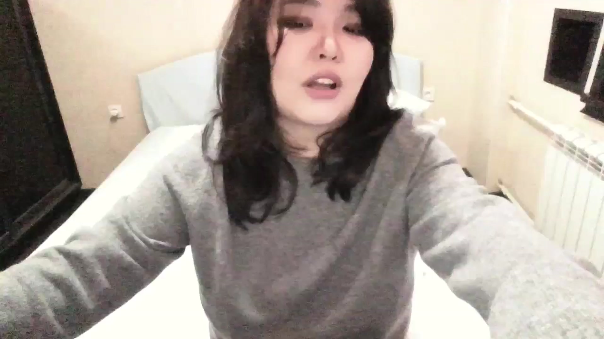Gallery image thumbnail from AmaiChan's myfreecams stream on, 09/20/2023, 05:11 image 1 of 20