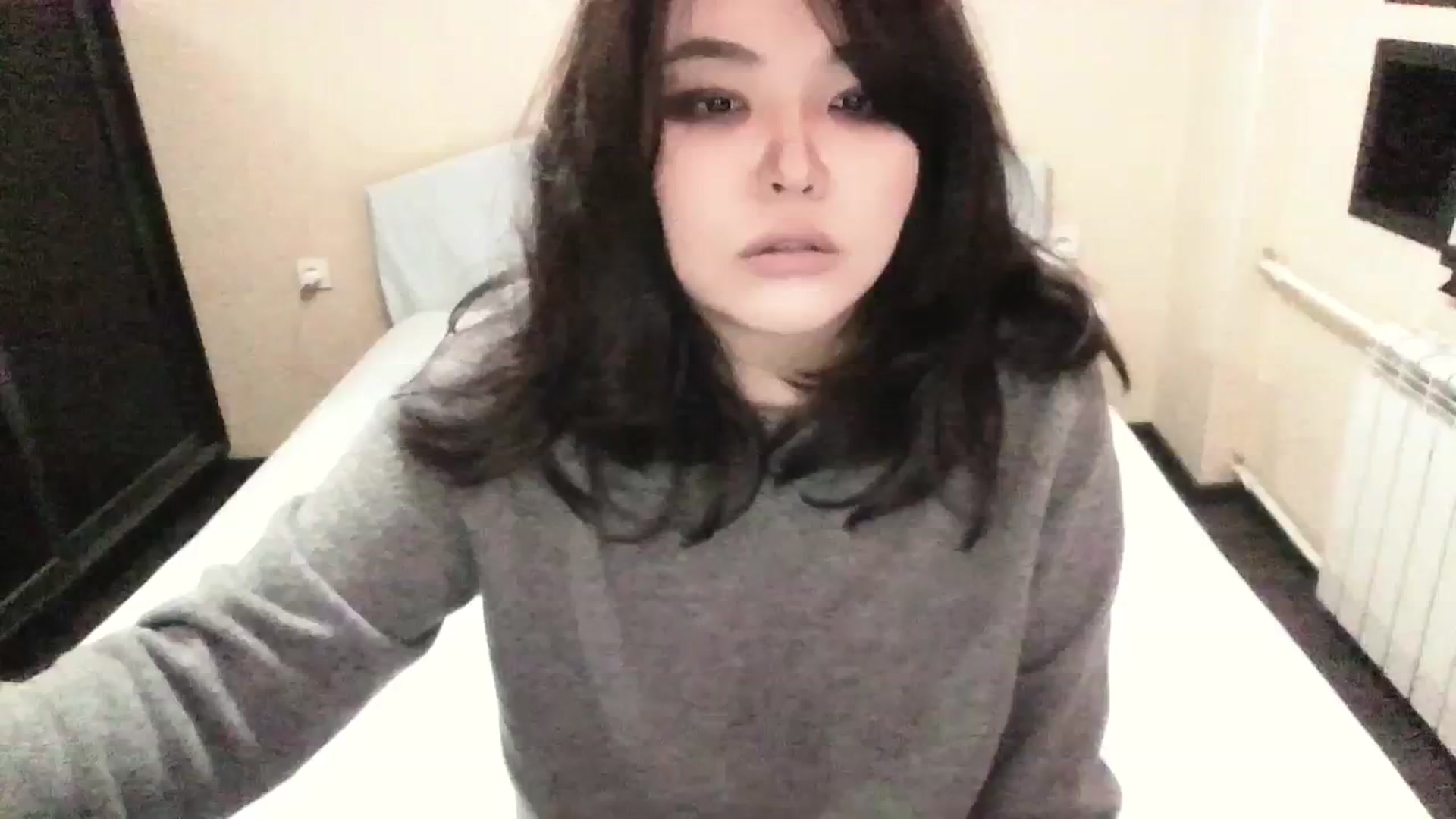 Gallery image thumbnail from AmaiChan's myfreecams stream on, 09/20/2023, 05:11 image 2 of 20