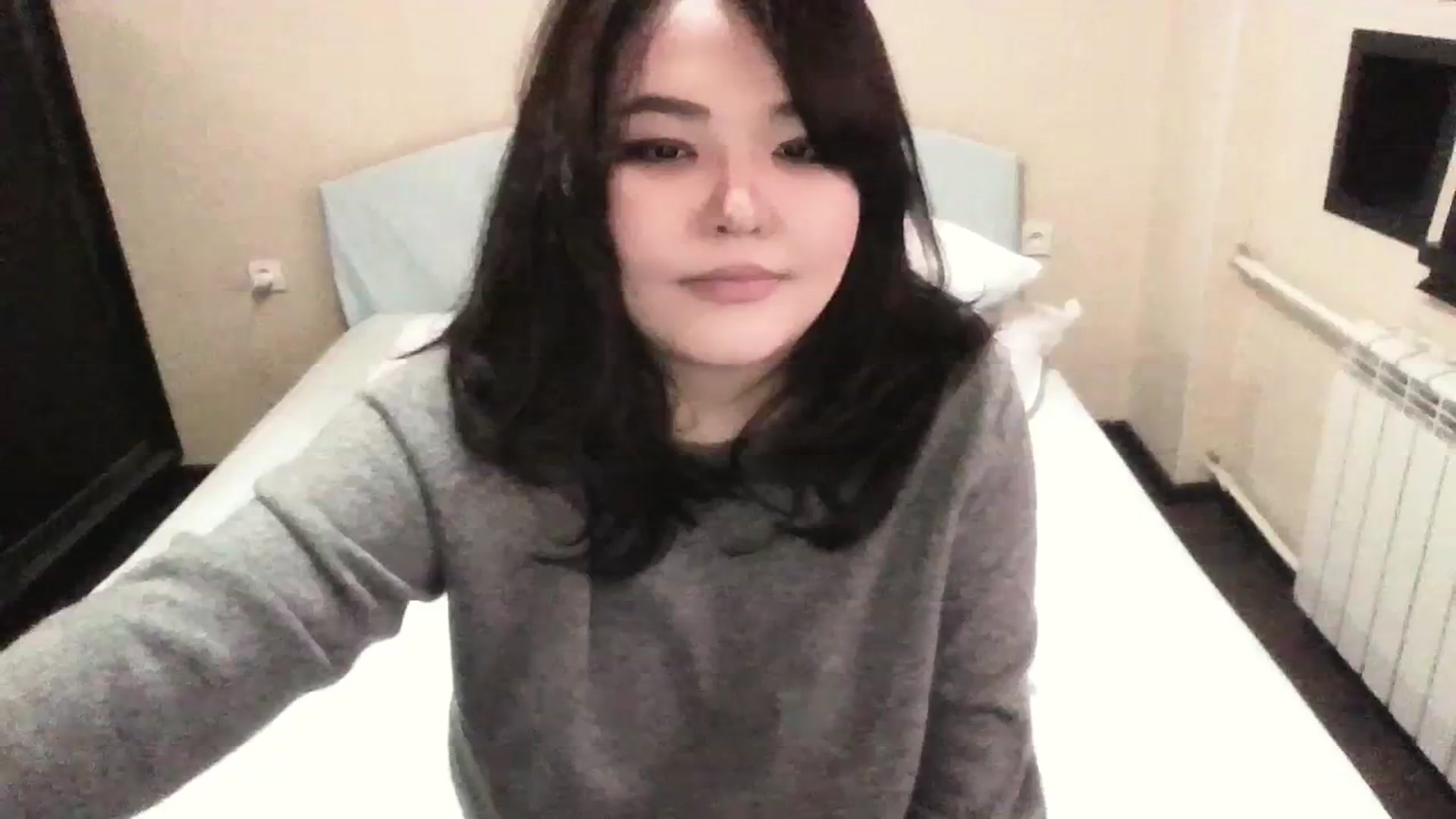 Gallery image thumbnail from AmaiChan's myfreecams stream on, 09/20/2023, 05:11 image 18 of 20