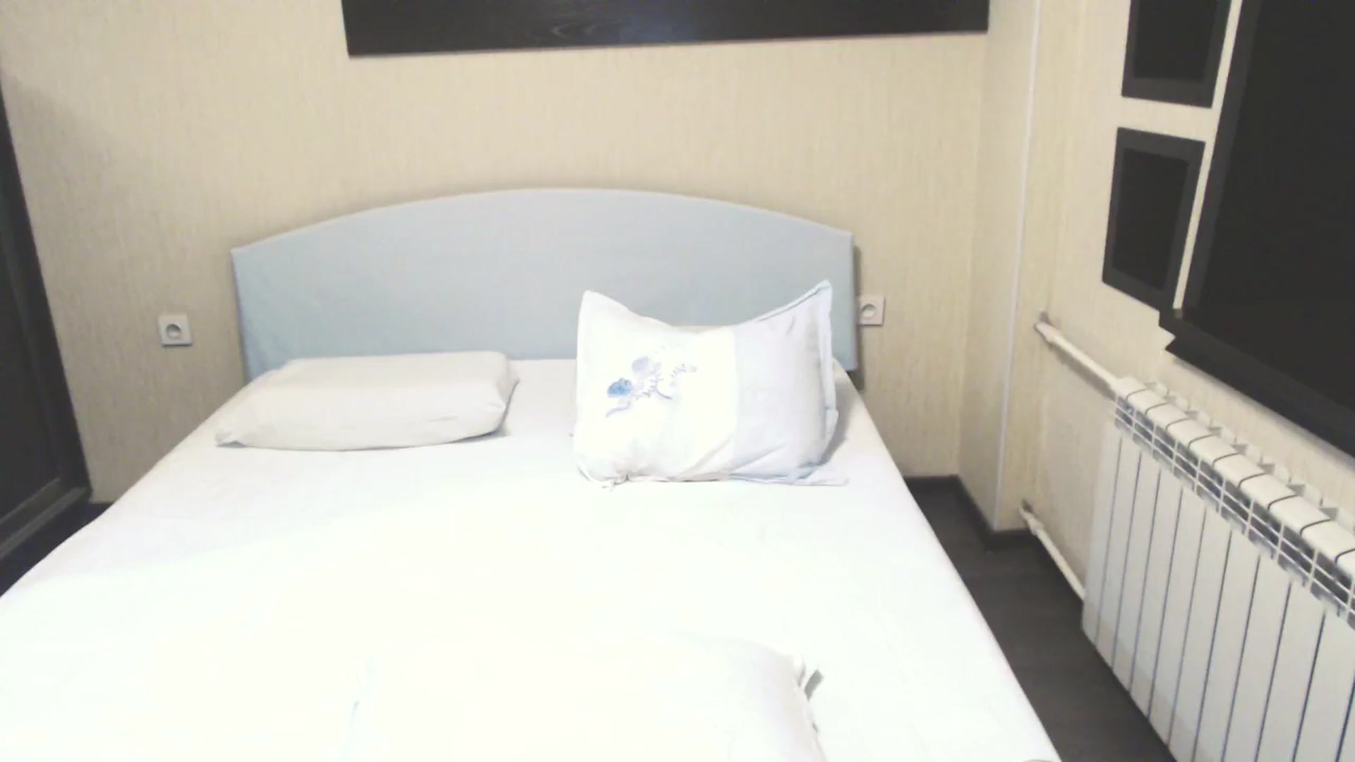Gallery image thumbnail from AmaiChan's myfreecams stream on, 08/31/2025, 18:54 image 14 of 20