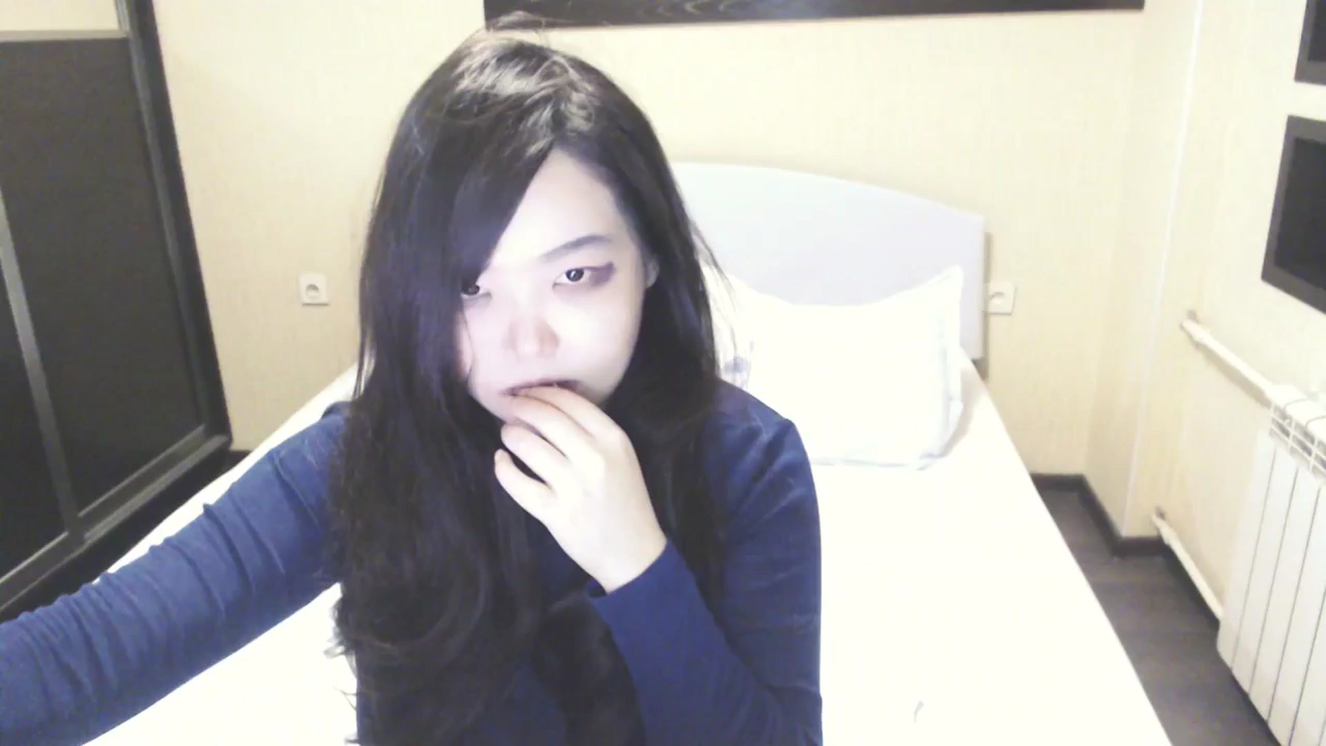 Gallery image thumbnail from AmaiChan's myfreecams stream on, 08/31/2025, 18:54 image 1 of 20