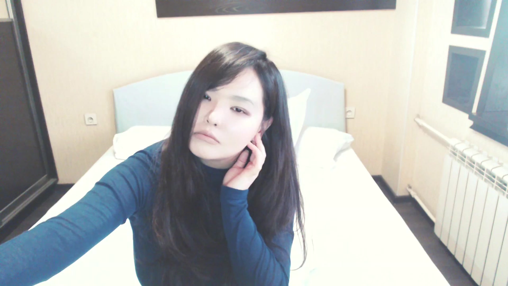 Gallery image thumbnail from AmaiChan's myfreecams stream on, 09/22/2025, 06:19 image 7 of 20