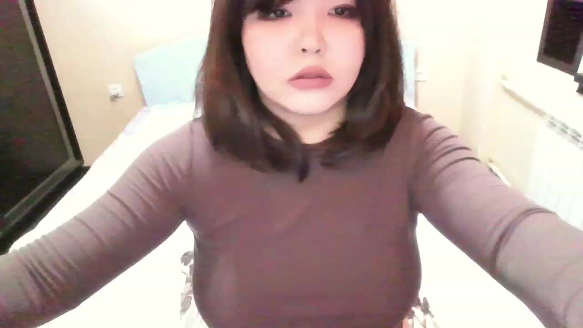 Gallery image thumbnail from AmaiSan's myfreecams stream on, 12/28/2022, 15:43 image 1 of 20