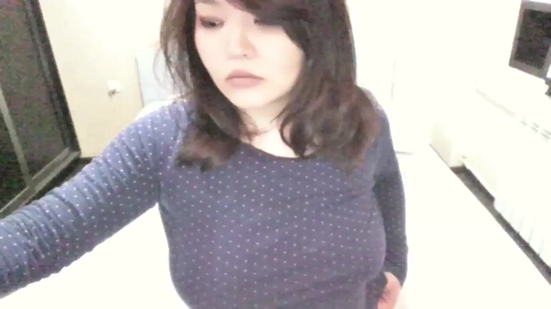 Gallery image thumbnail from AmaiSan's myfreecams stream on, 08/05/2023, 19:37 image 6 of 20