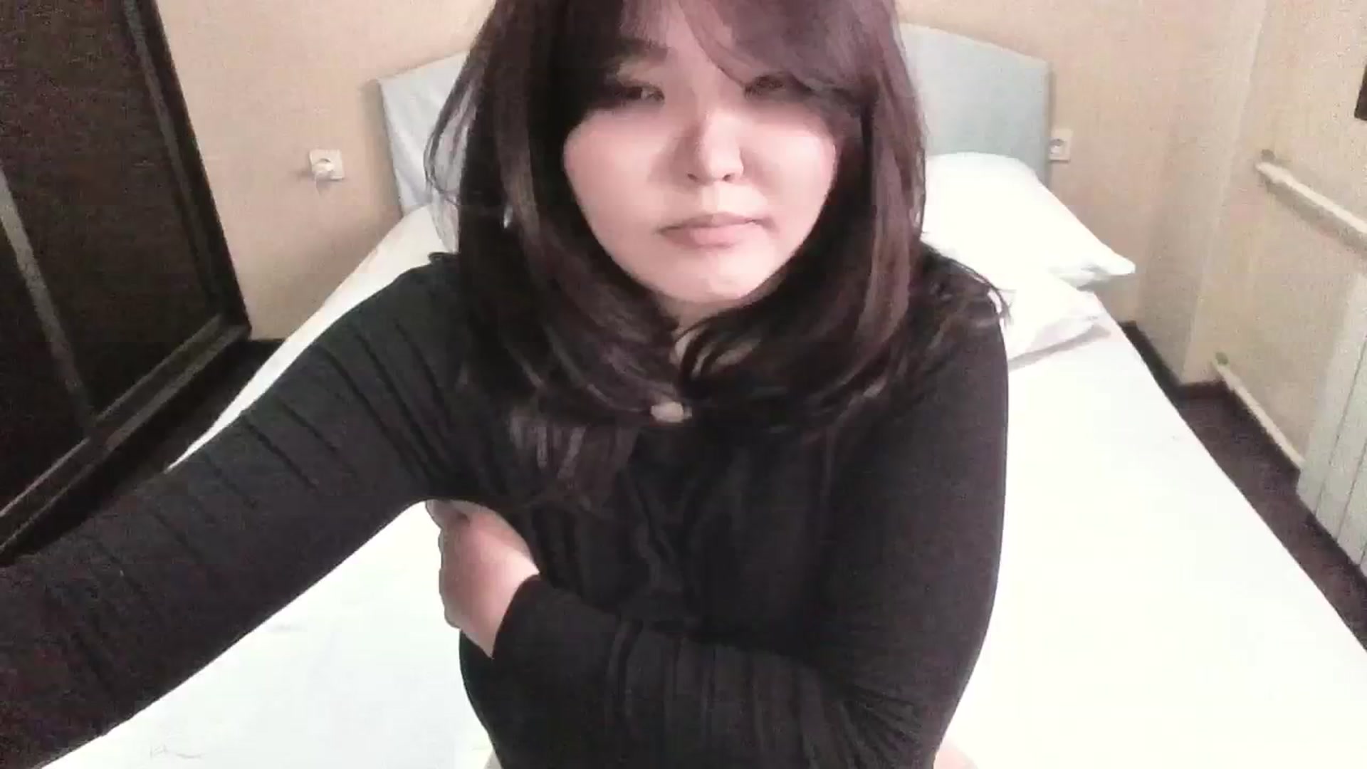 Gallery image thumbnail from AmaiSan's myfreecams stream on, 10/02/2023, 05:30 image 14 of 20
