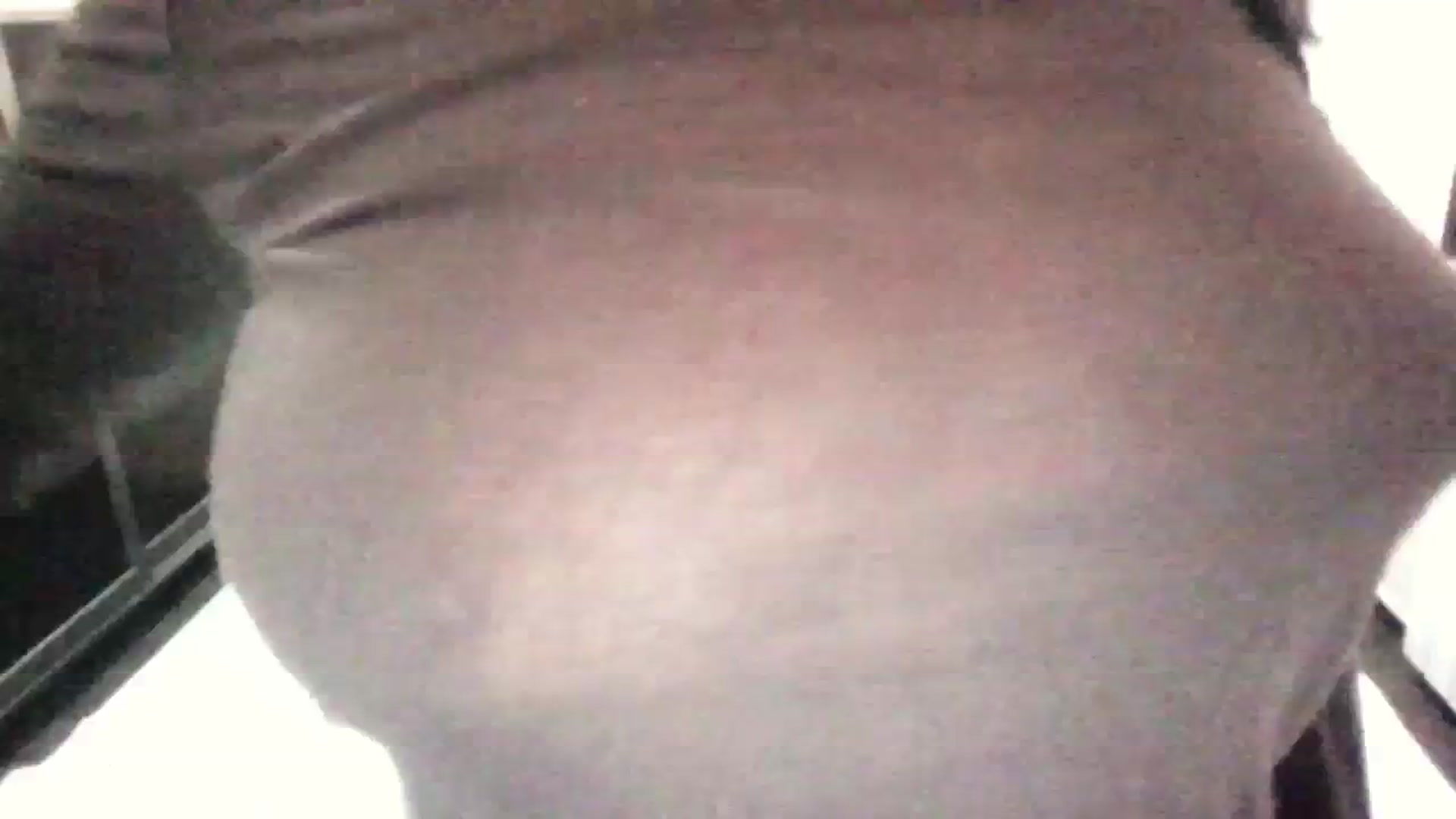 Gallery image thumbnail from AmaiSan's myfreecams stream on, 10/06/2023, 05:21 image 2 of 20