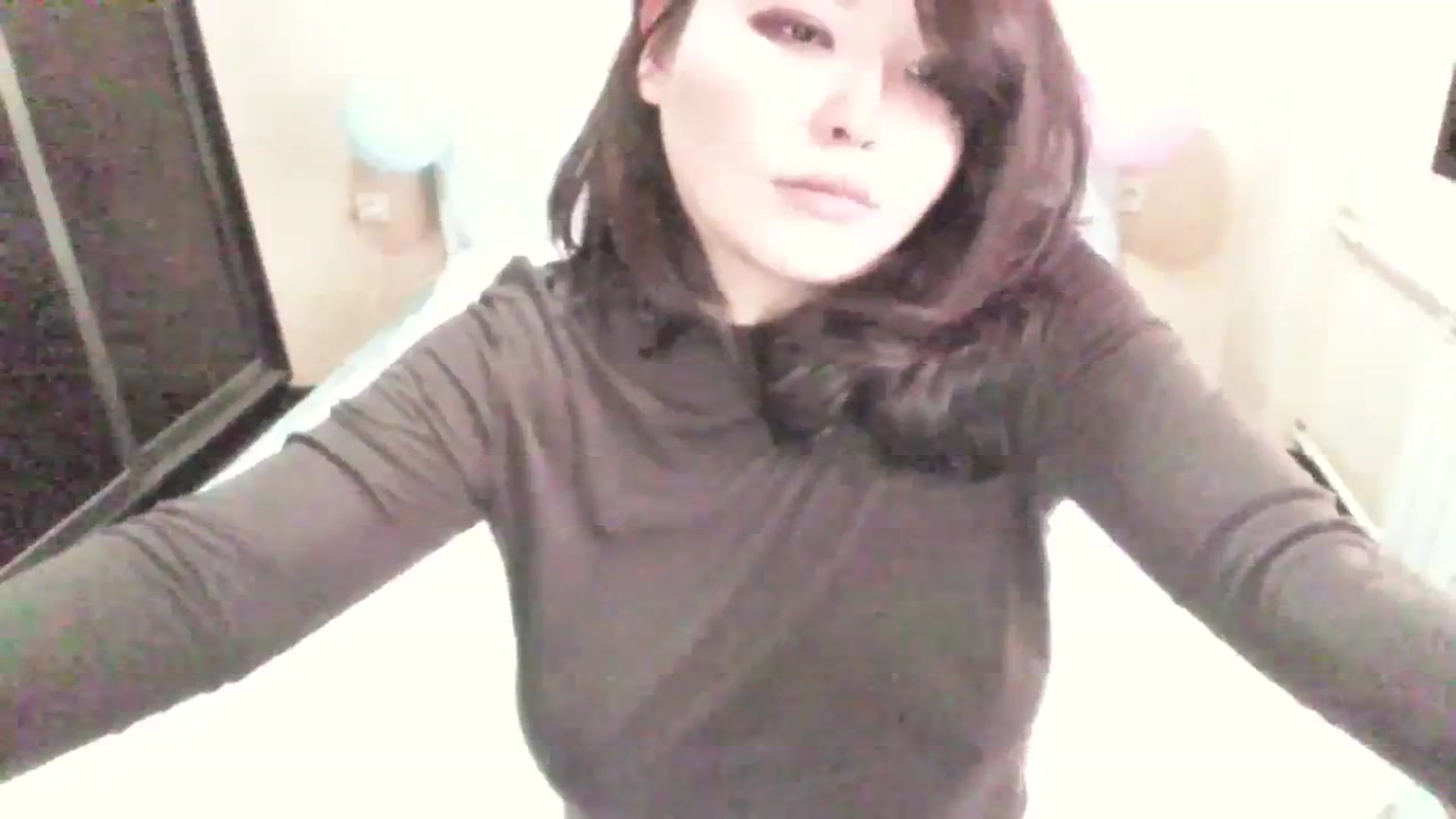 Gallery image thumbnail from AmaiSan's myfreecams stream on, 10/06/2023, 06:54 image 4 of 20