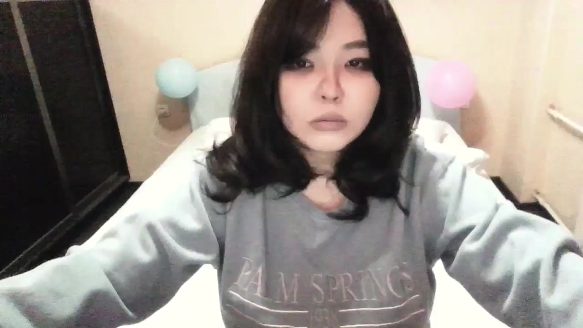 Gallery image thumbnail from AmaiSan's myfreecams stream on, 10/08/2023, 16:26 image 5 of 20