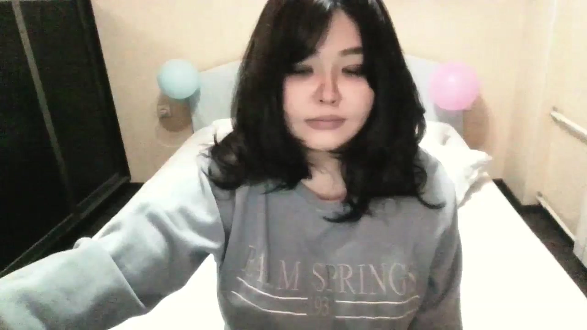 Gallery image thumbnail from AmaiSan's myfreecams stream on, 10/08/2023, 16:26 image 4 of 20