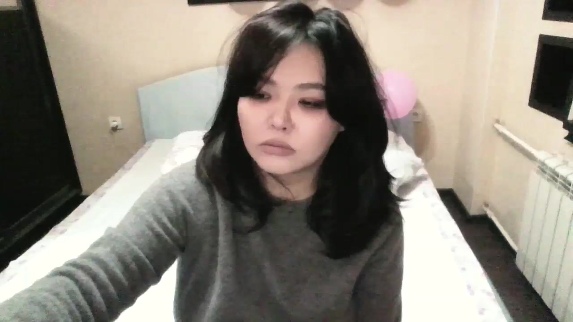 Gallery image thumbnail from AmaiSan's myfreecams stream on, 10/12/2023, 19:32 image 13 of 20