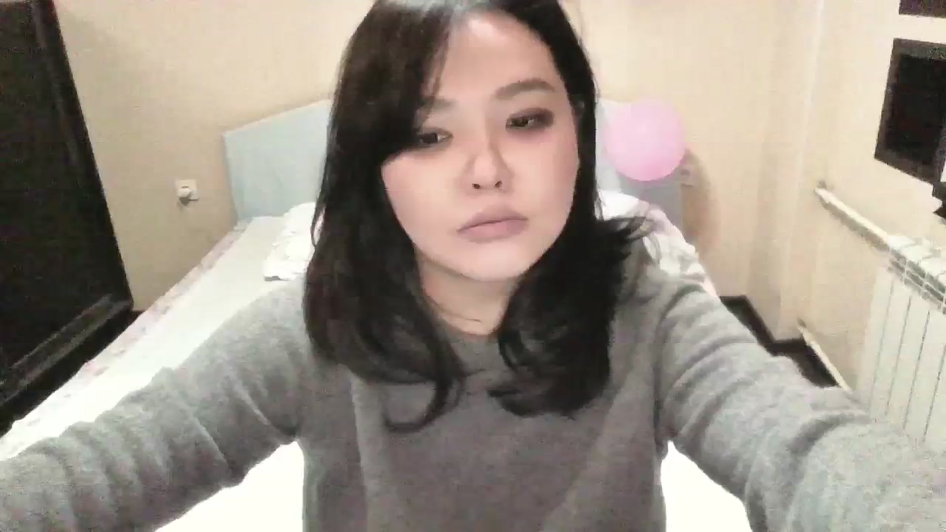 Gallery image thumbnail from AmaiSan's myfreecams stream on, 10/12/2023, 19:32 image 19 of 20