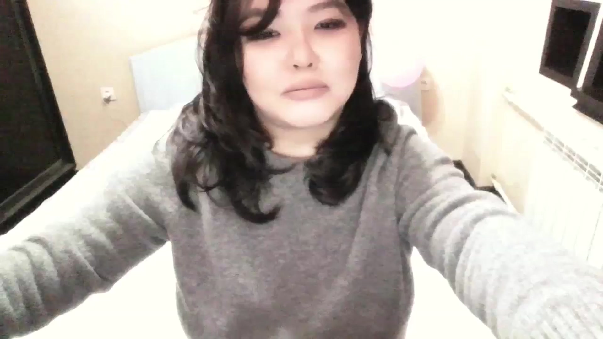 Gallery image thumbnail from AmaiSan's myfreecams stream on, 10/12/2023, 20:40 image 2 of 20