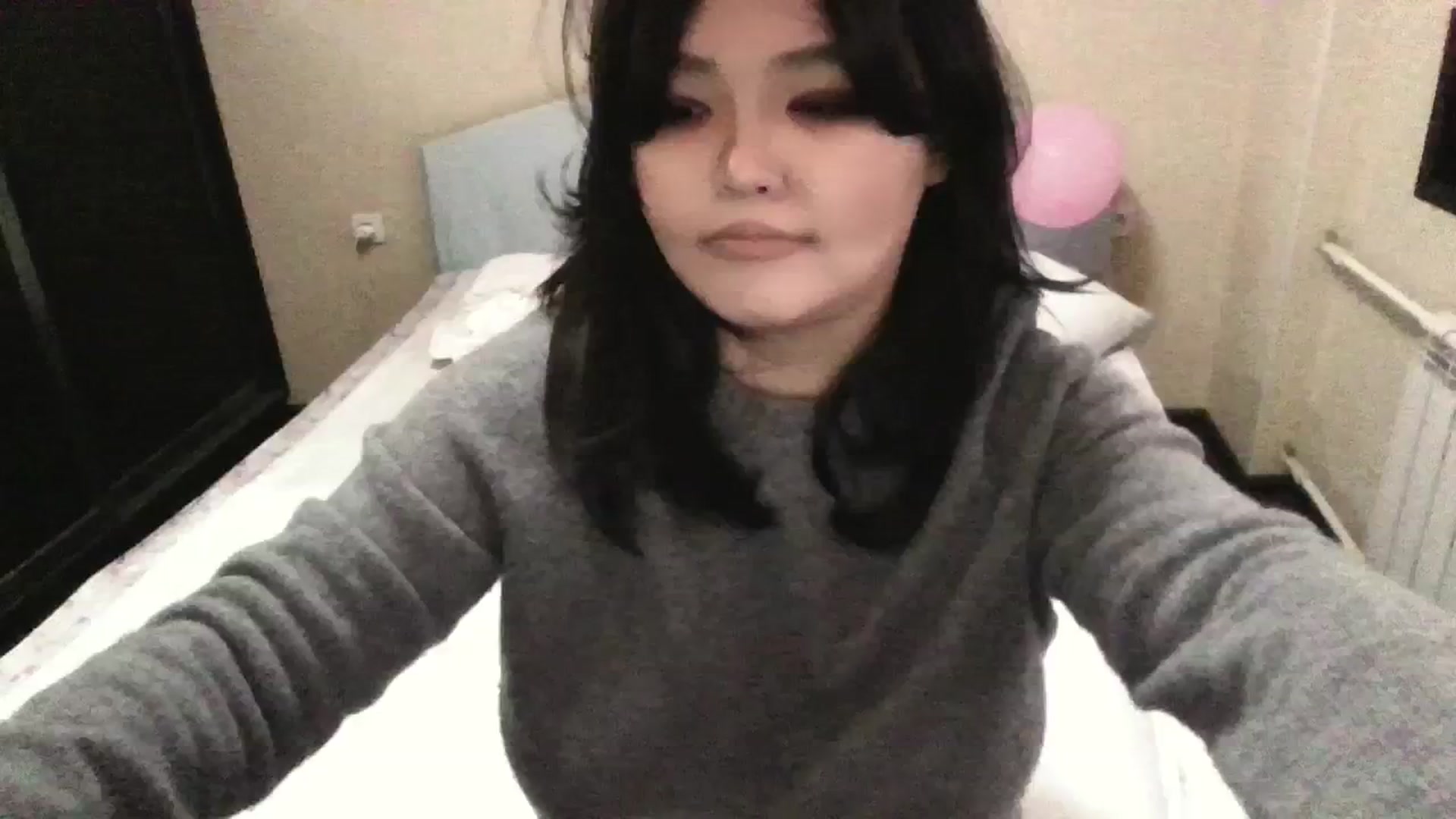 Gallery image thumbnail from AmaiSan's myfreecams stream on, 10/13/2023, 05:10 image 1 of 20