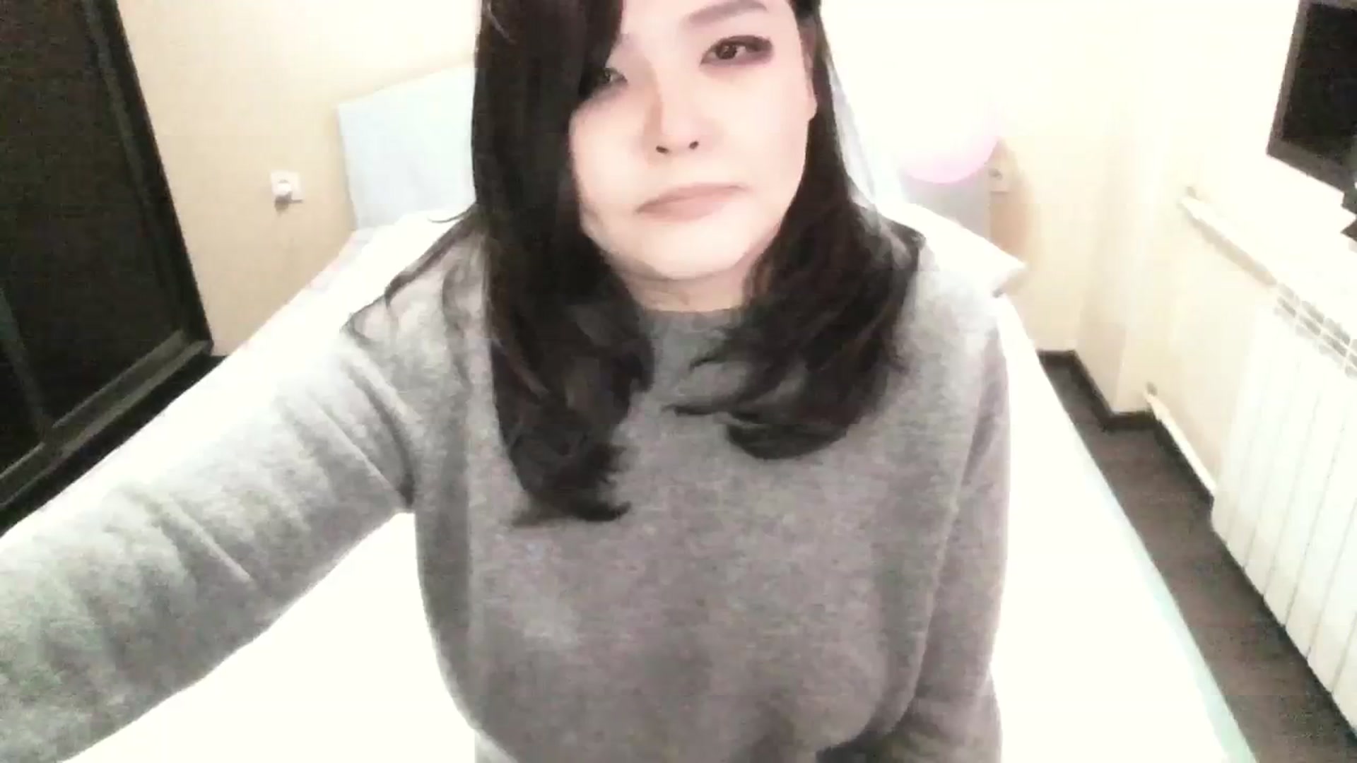 Gallery image thumbnail from AmaiSan's myfreecams stream on, 10/13/2023, 06:08 image 12 of 20