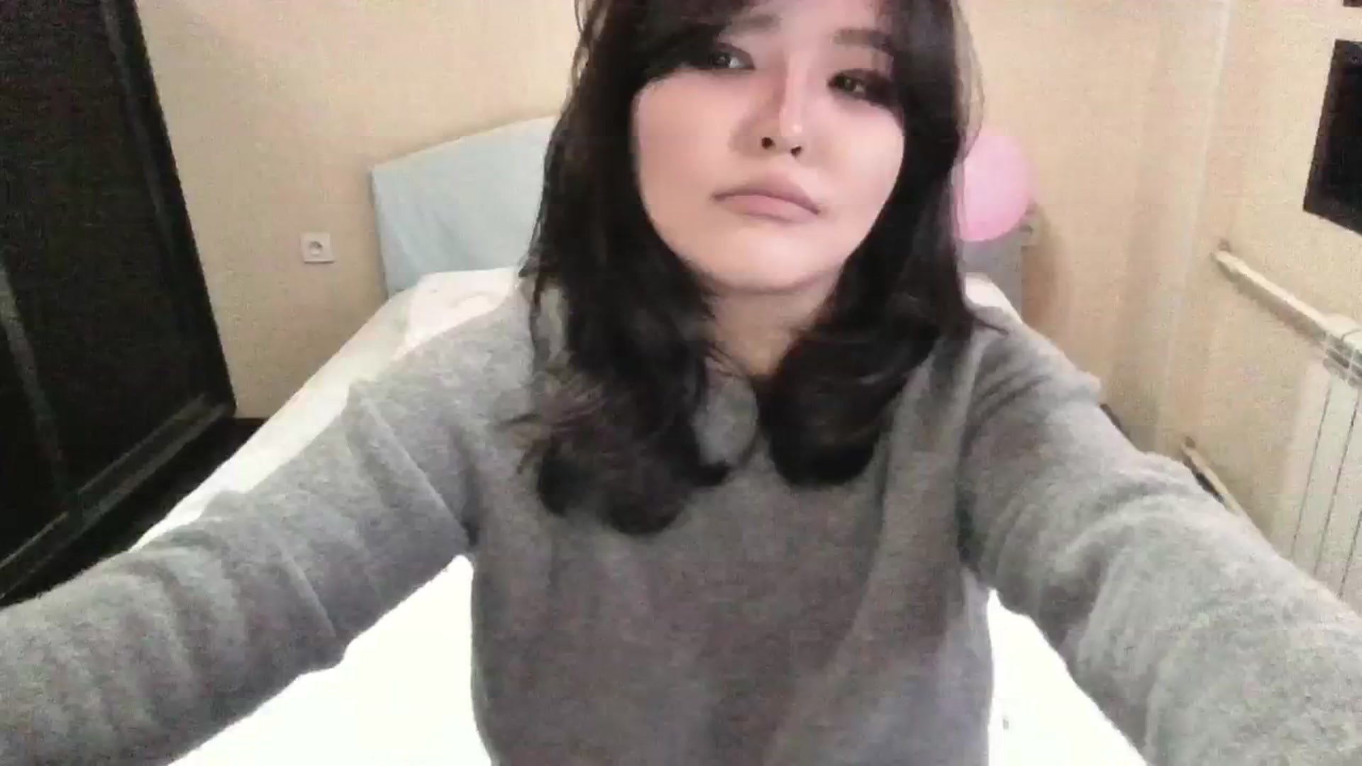 Gallery image thumbnail from AmaiSan's myfreecams stream on, 10/15/2023, 07:16 image 7 of 20