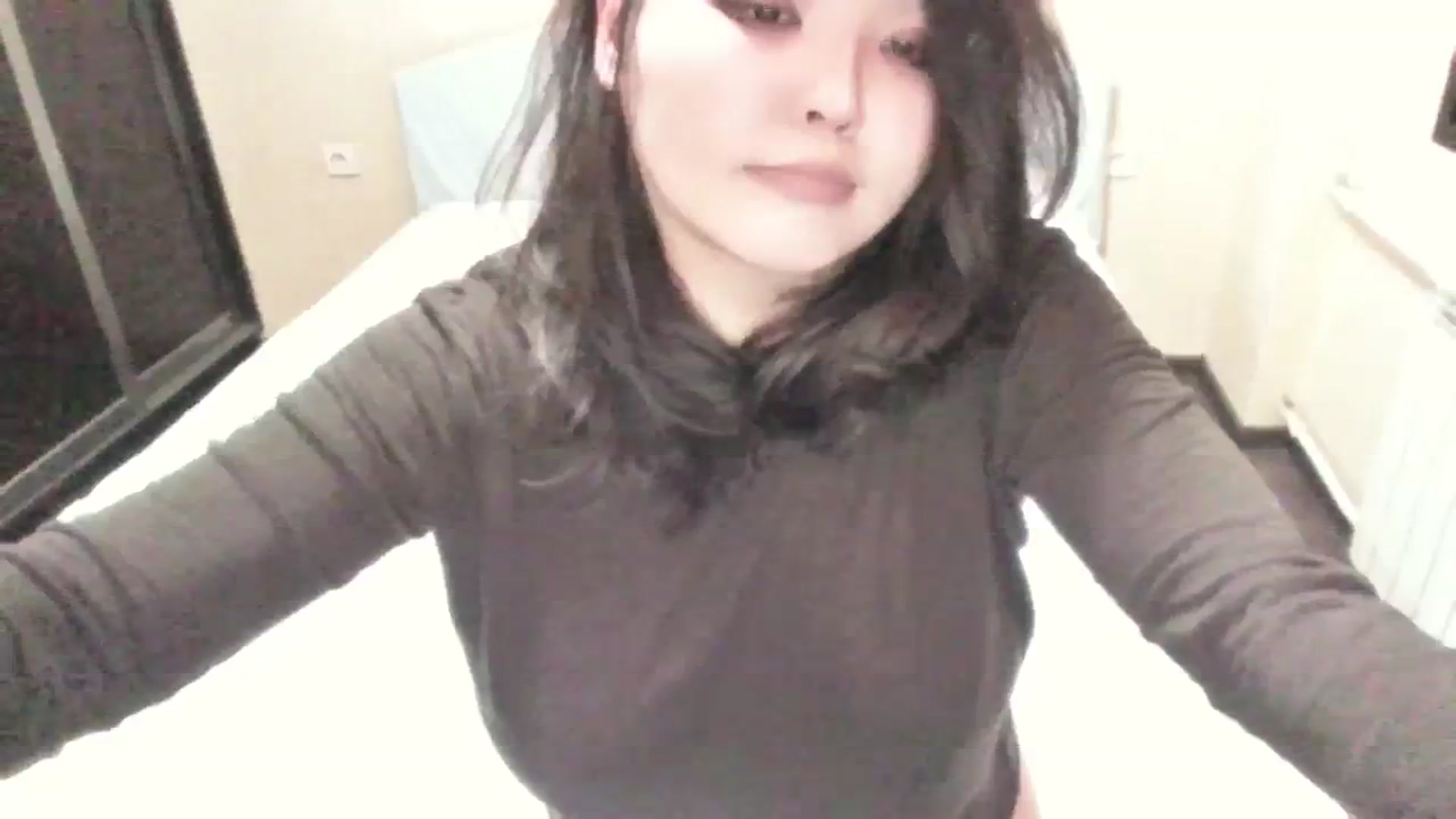 Gallery image thumbnail from AmaiSan's myfreecams stream on, 10/21/2023, 16:52 image 18 of 20