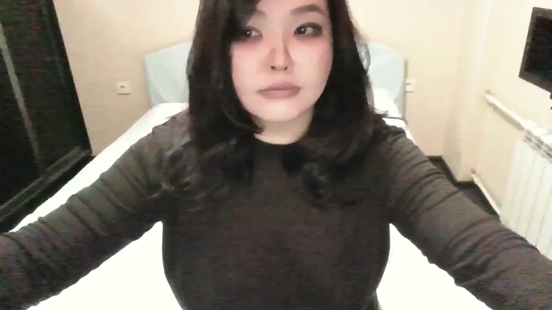 Gallery image thumbnail from AmaiSan's myfreecams stream on, 10/21/2023, 16:52 image 2 of 20